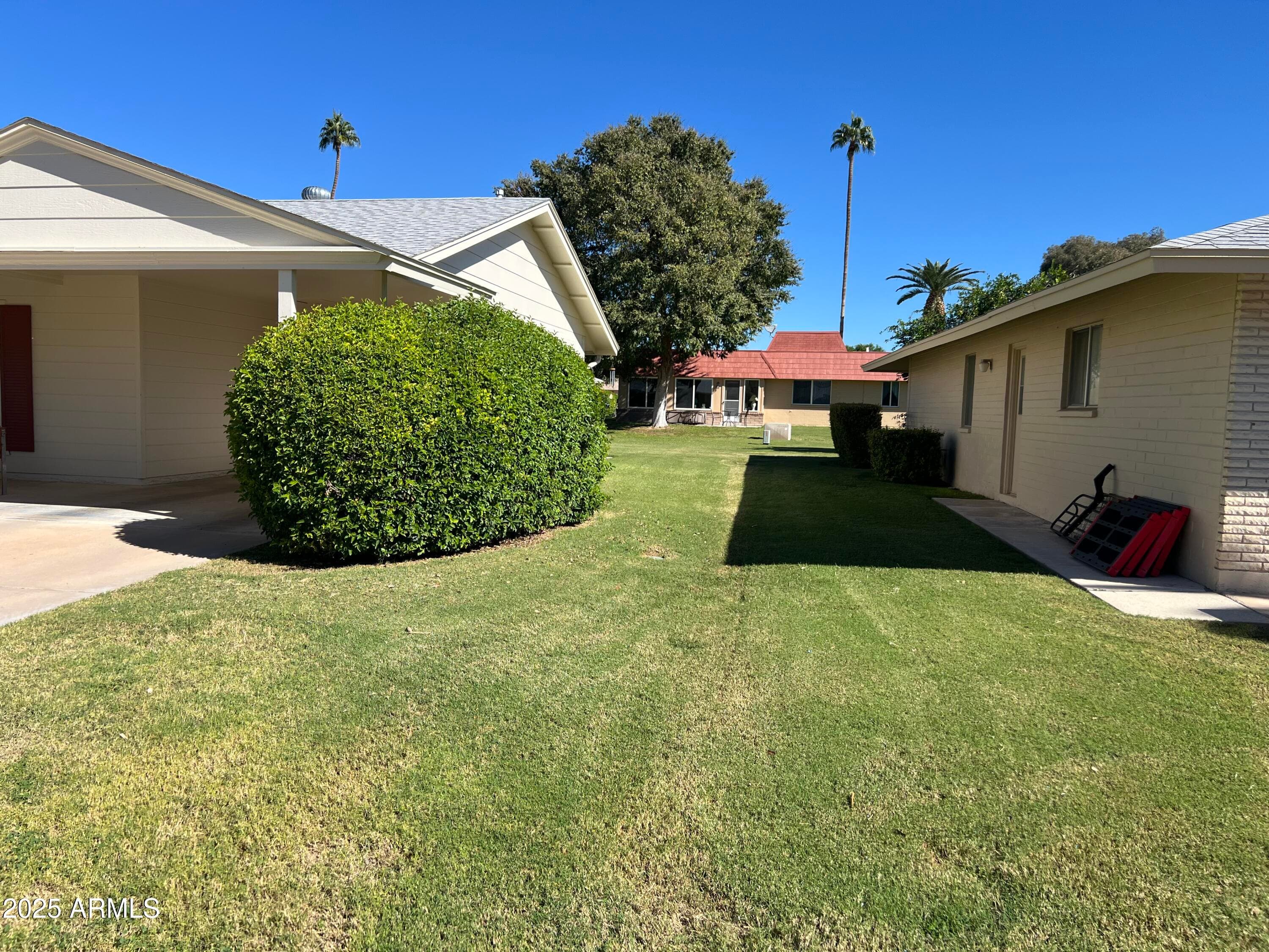 10134 W FORRESTER DR - Photo 3