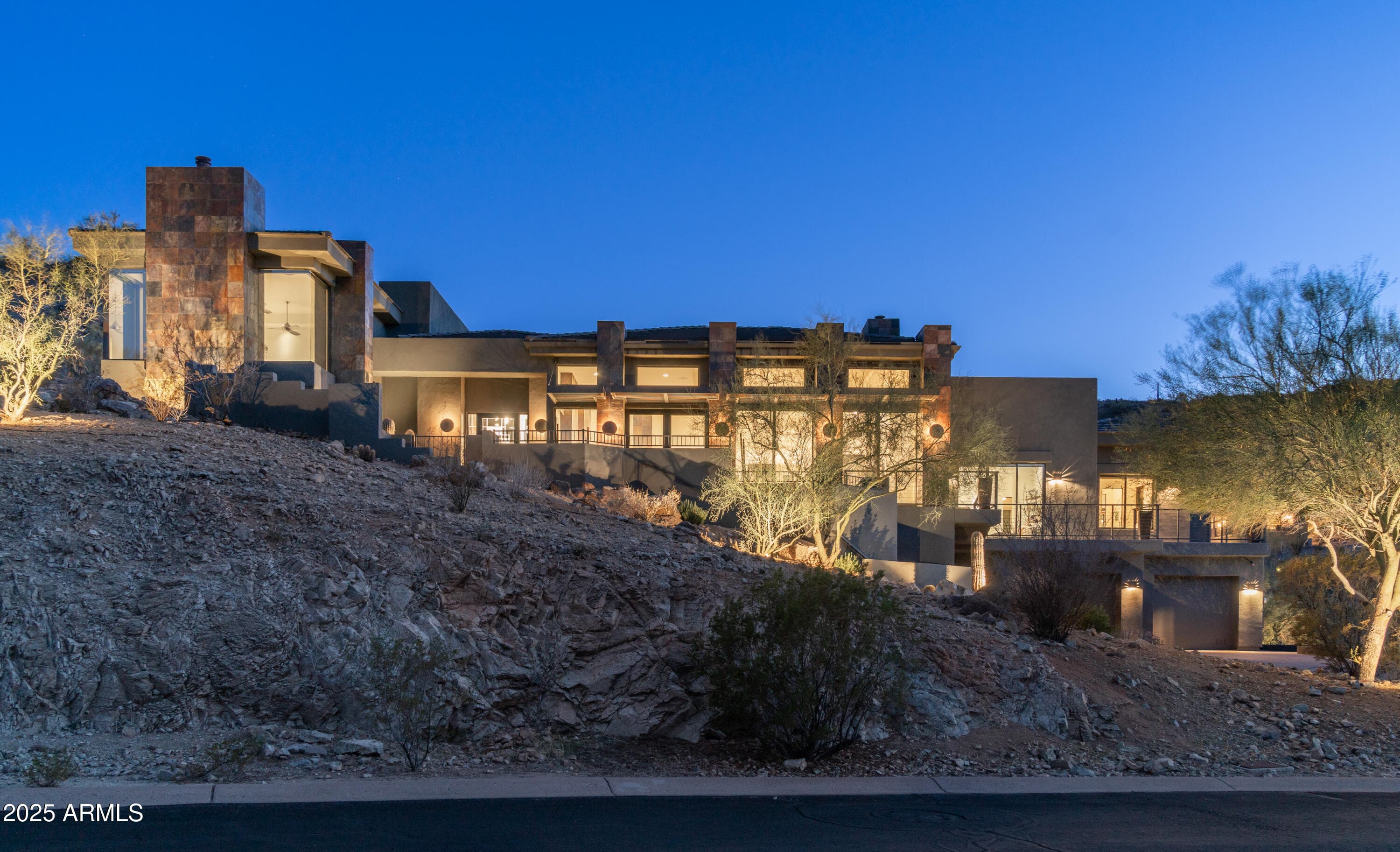 1805 E Rocky Slope Dr — photo 1