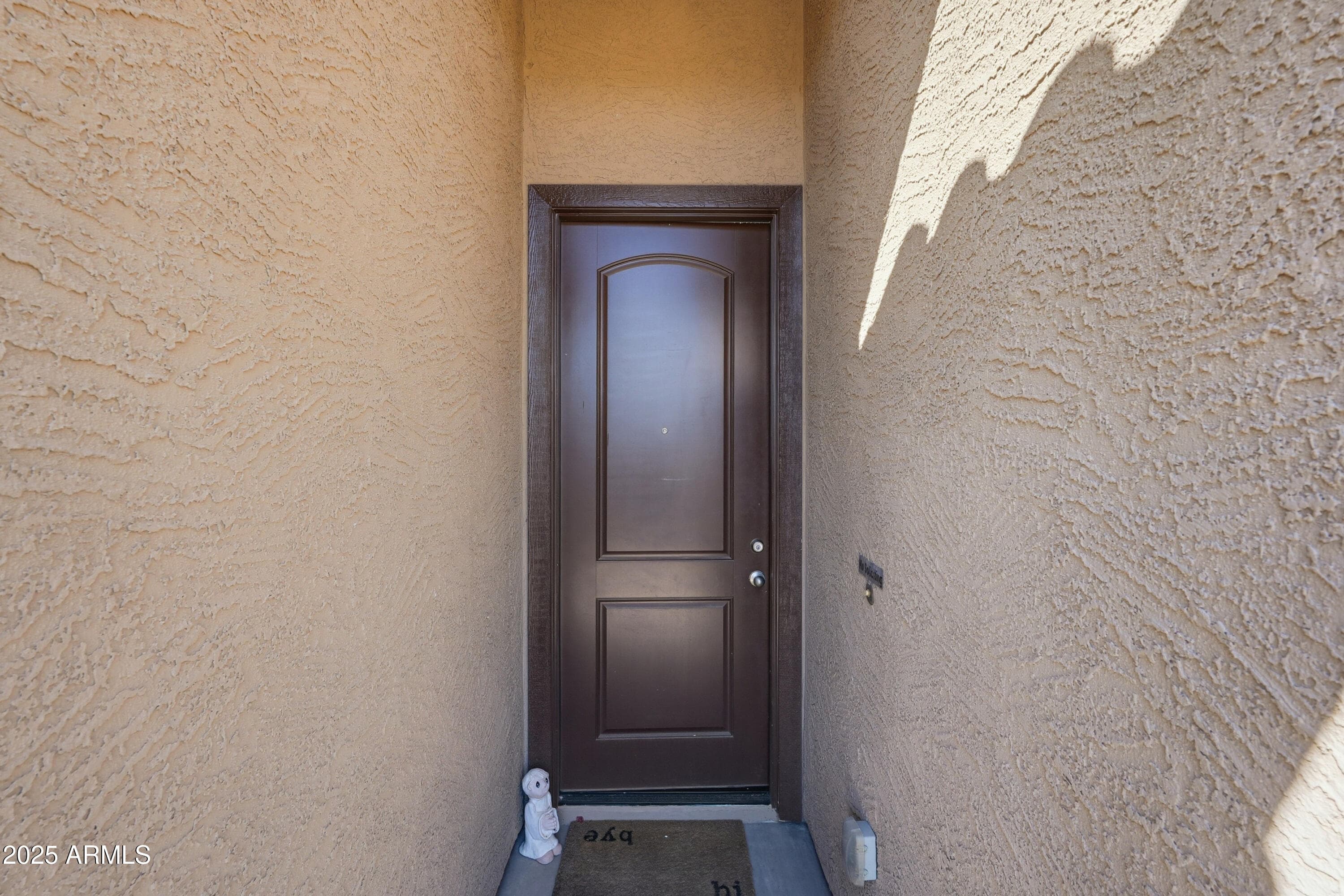 23746 W HESS AVE - See more photos