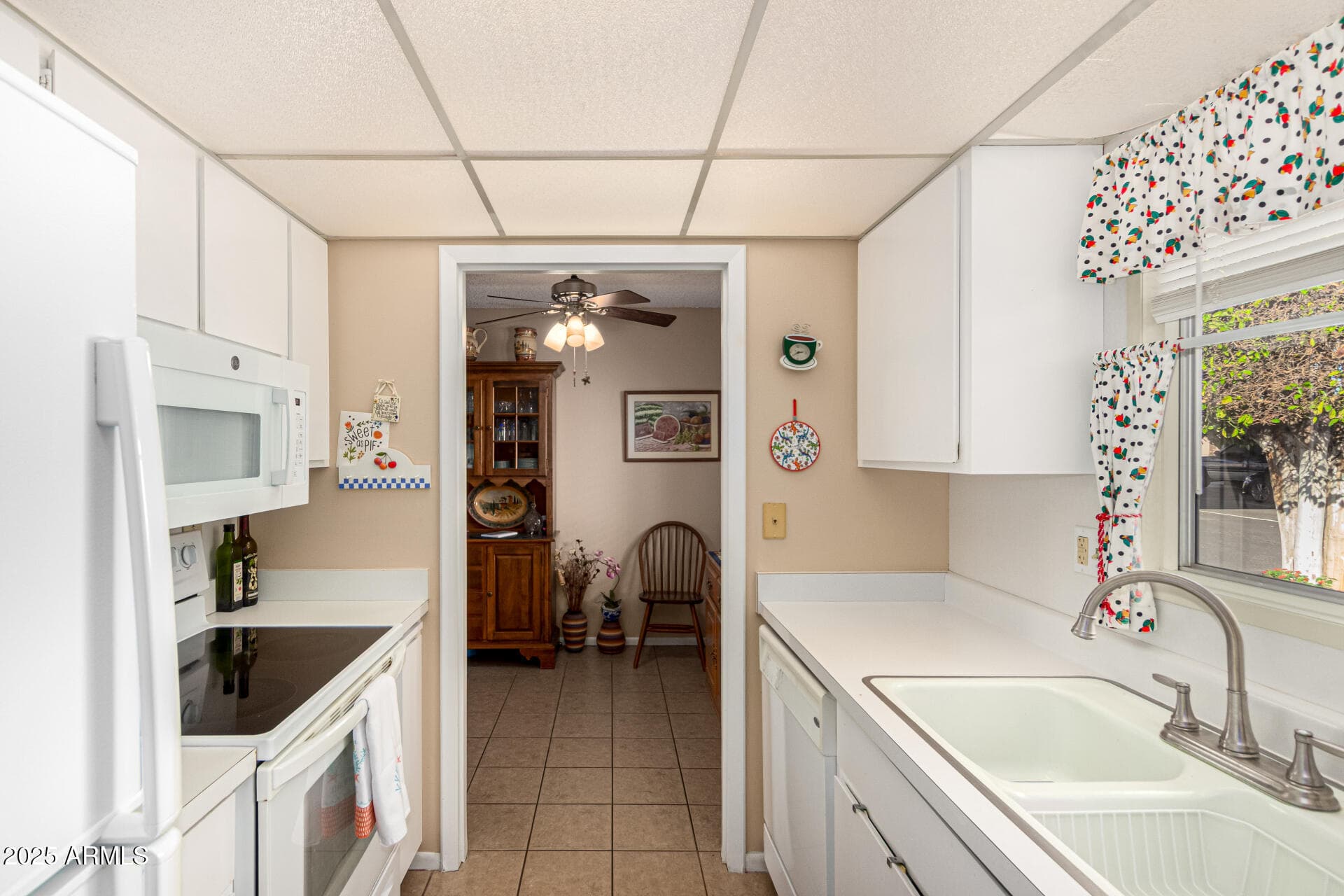 13709 N 98th Ave B — photo 1