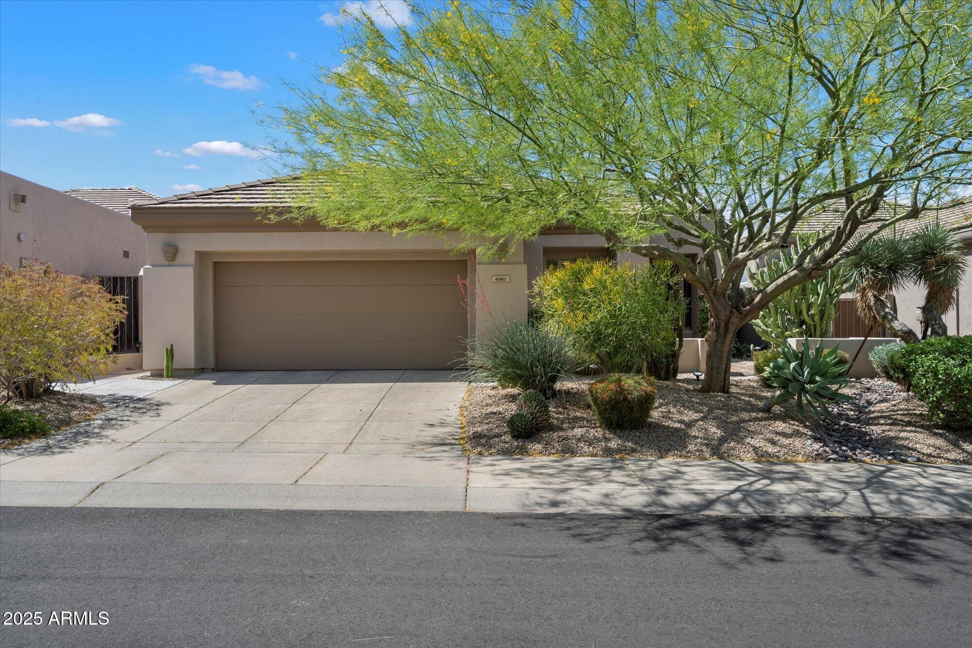 6561 E Shooting Star Way — photo 1