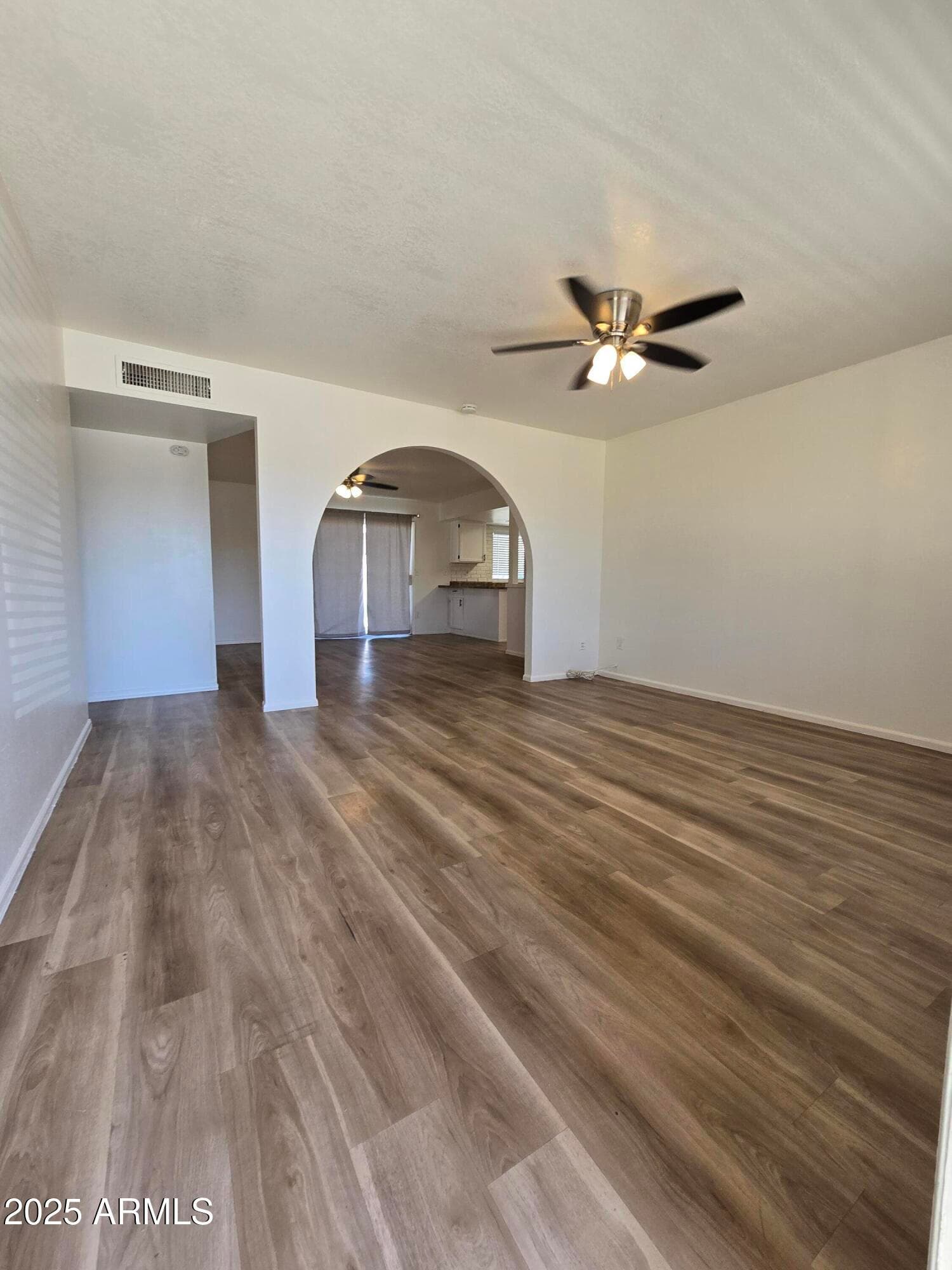 4222 W Lupine Ave — photo 2