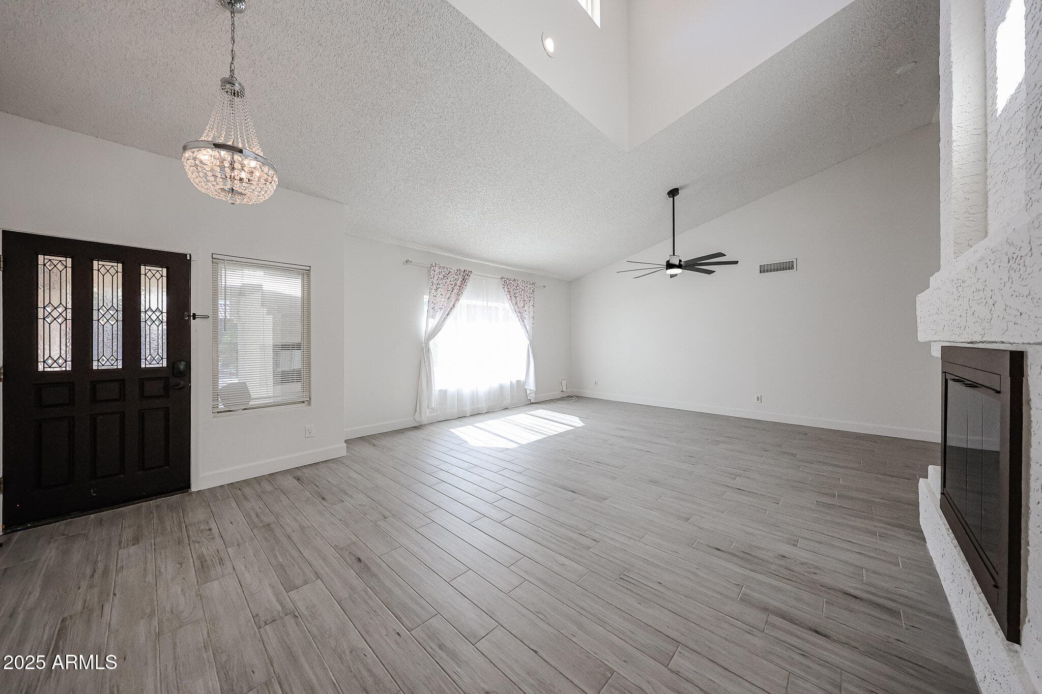 10572 E Bella Vista Dr — photo 2