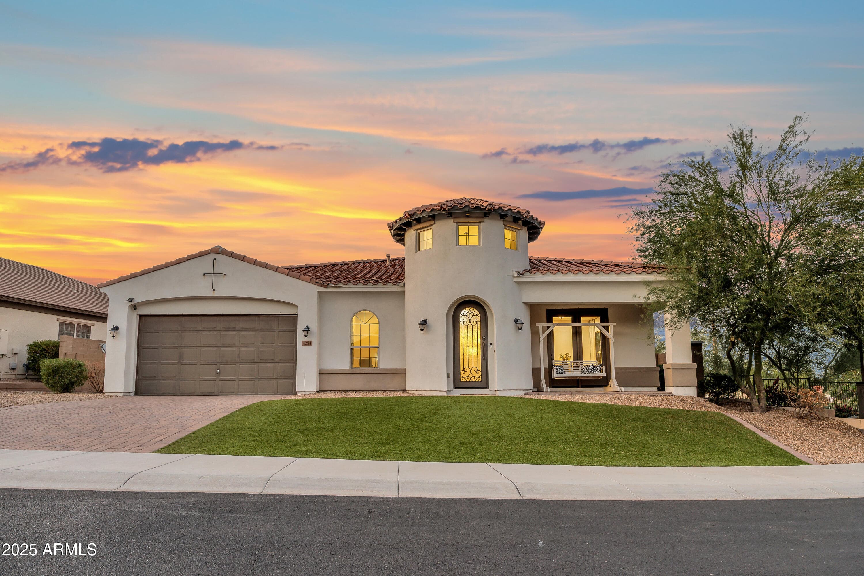 4254 E Valencia Dr — photo 2