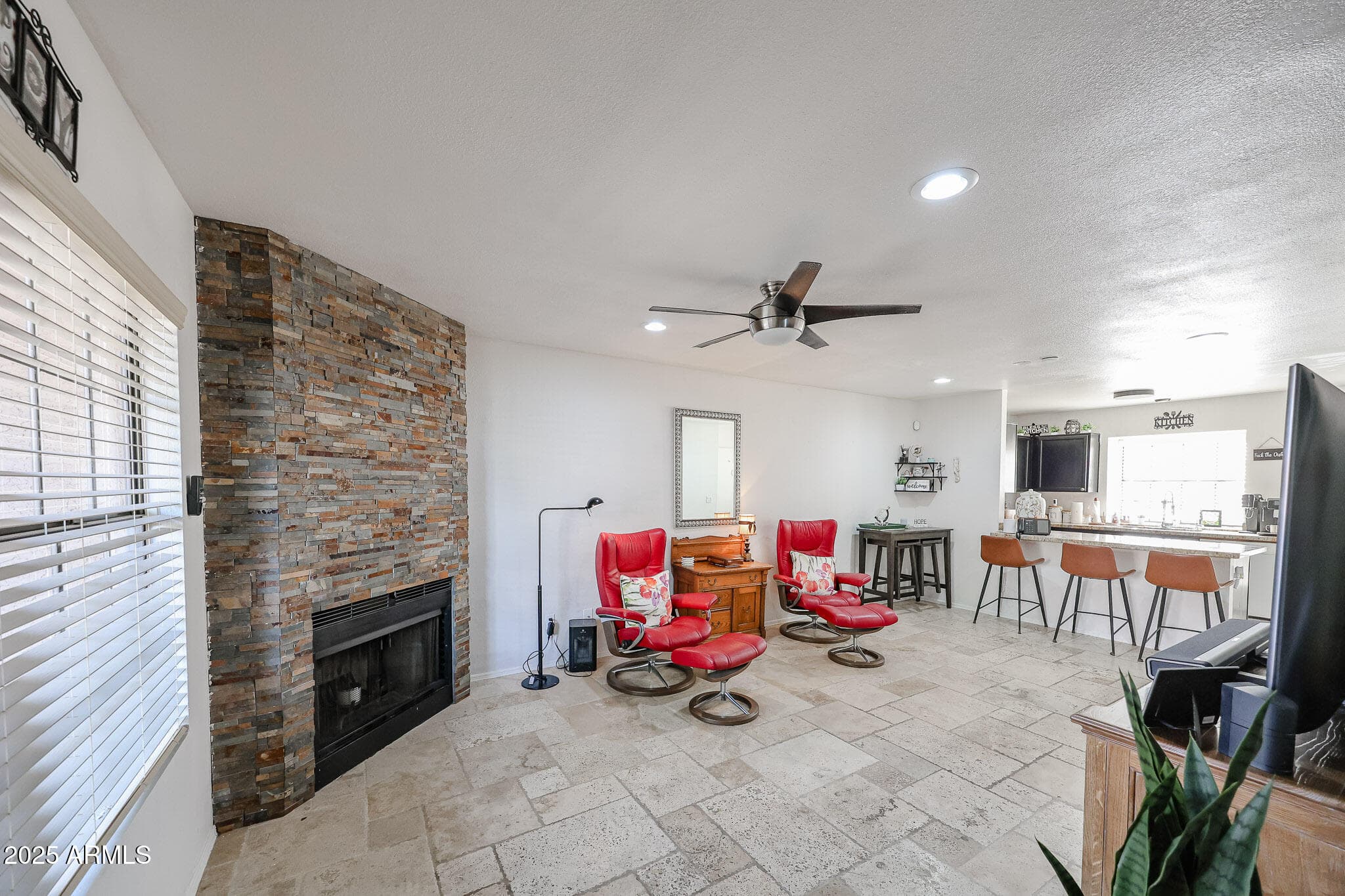 4901 E Kelton Ln 1205 — photo 1