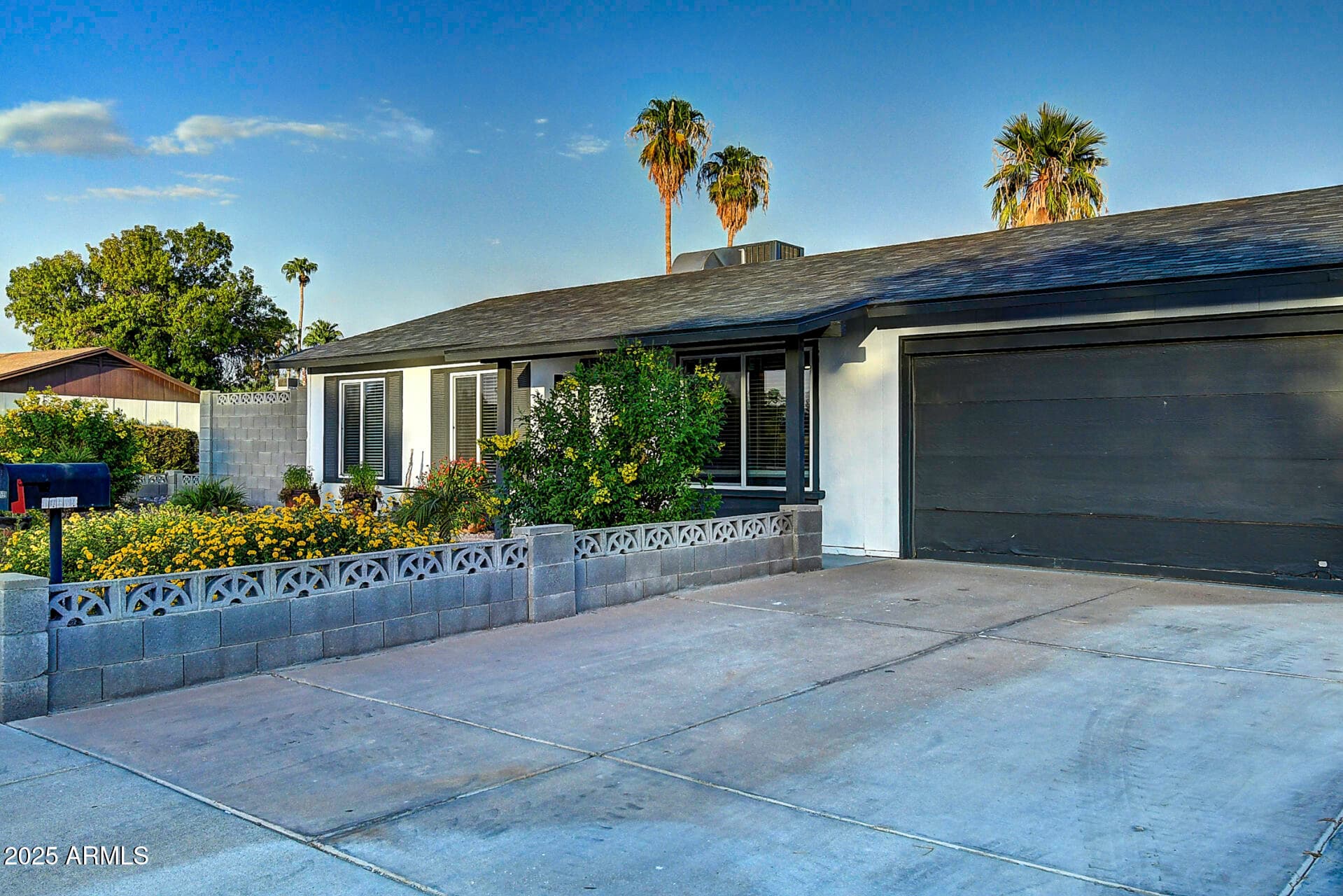 17659 N Paradise Park Dr — photo 1