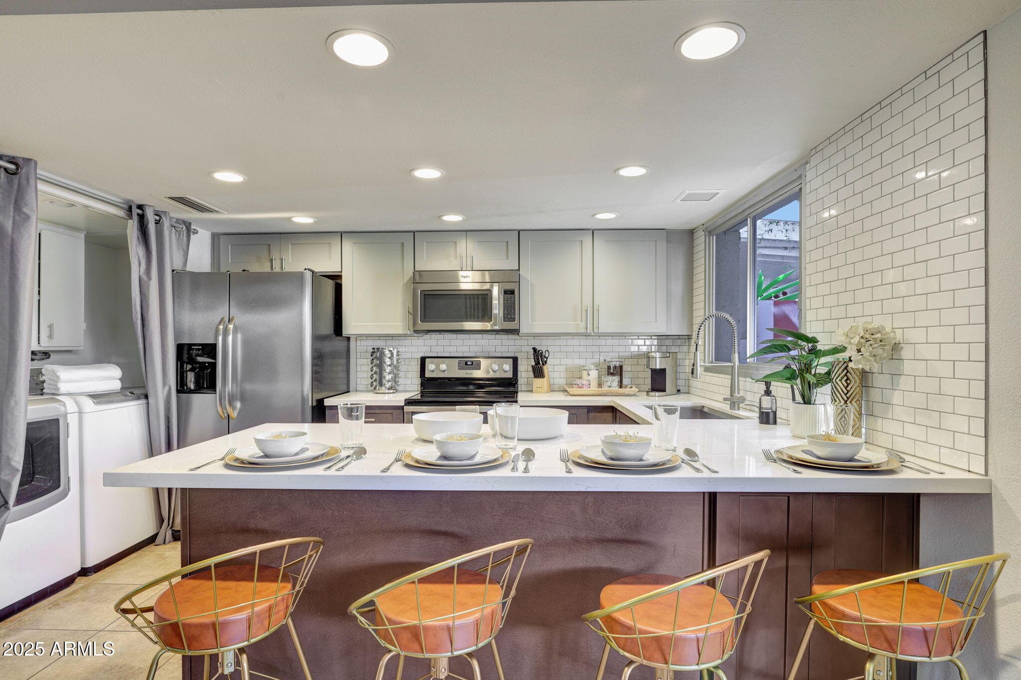 6833 E Osborn Rd E — photo 1