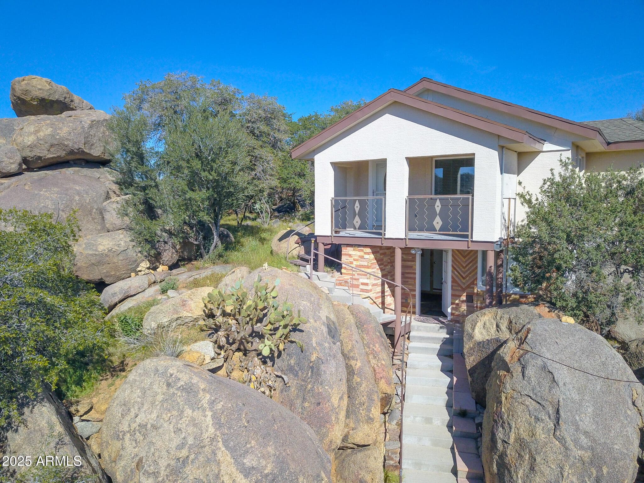 23333 S Mountainaire S Dr — photo 1