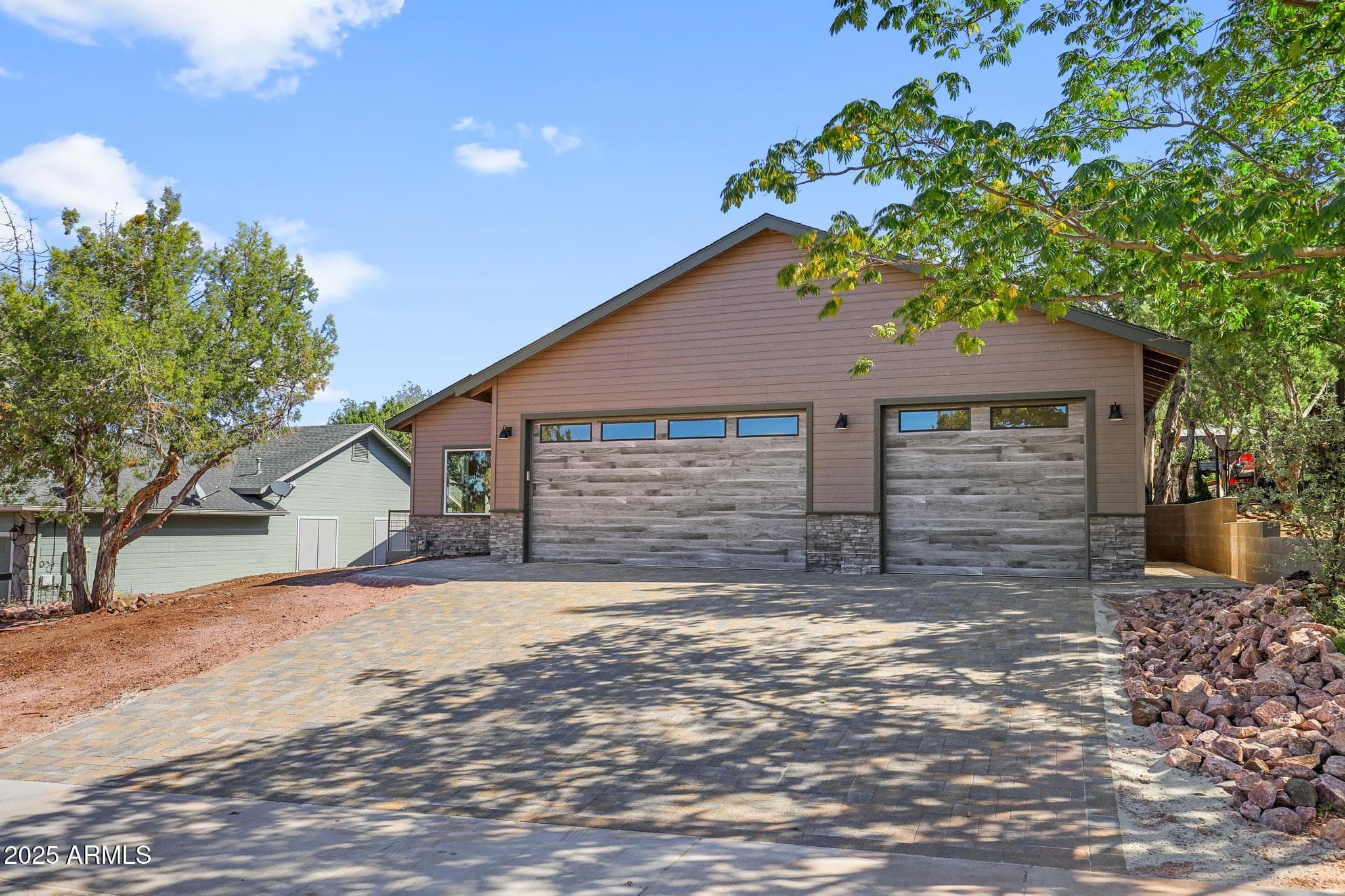 1019 S Ponderosa St — photo 1