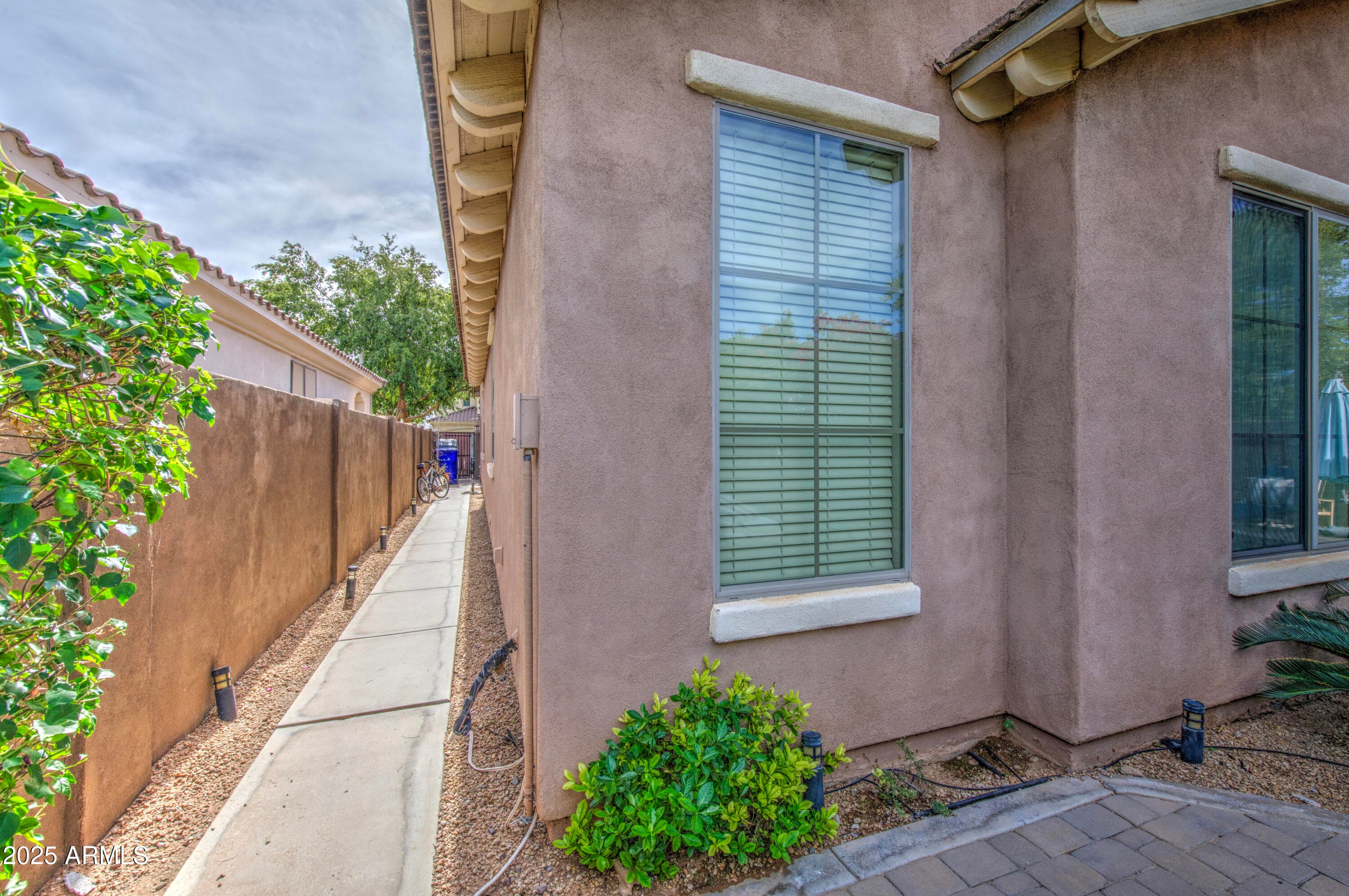 3292 E Windsor Dr — photo 47