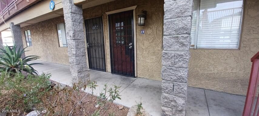 2537 W Georgia Ave 24 — photo 2