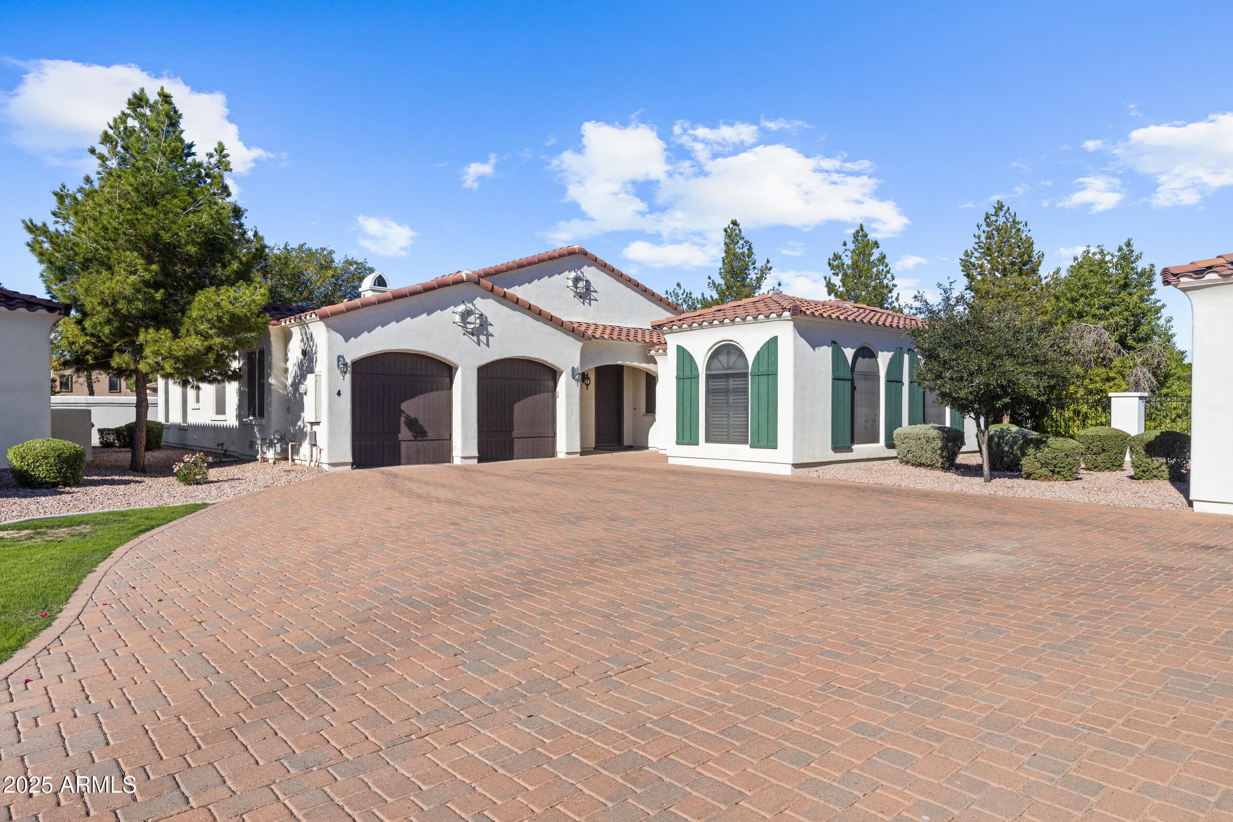 1777 W Ocotillo Rd 4 — photo 1