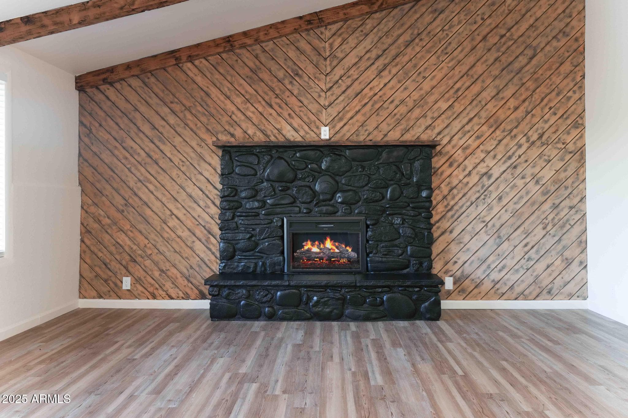 2694 S CLIFF VIEW DR - Photo 3