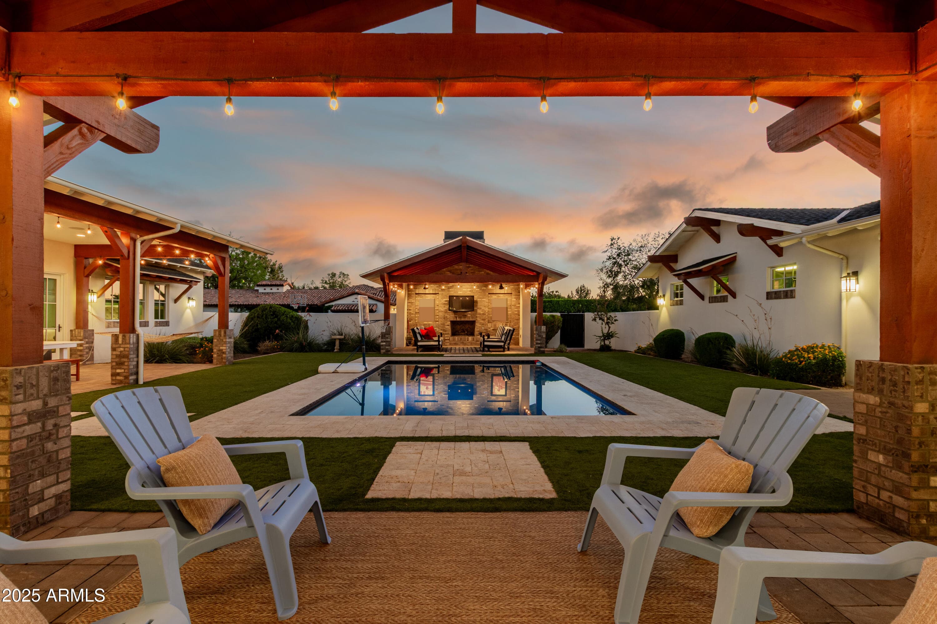 4442 N 59TH PL - Photo 4