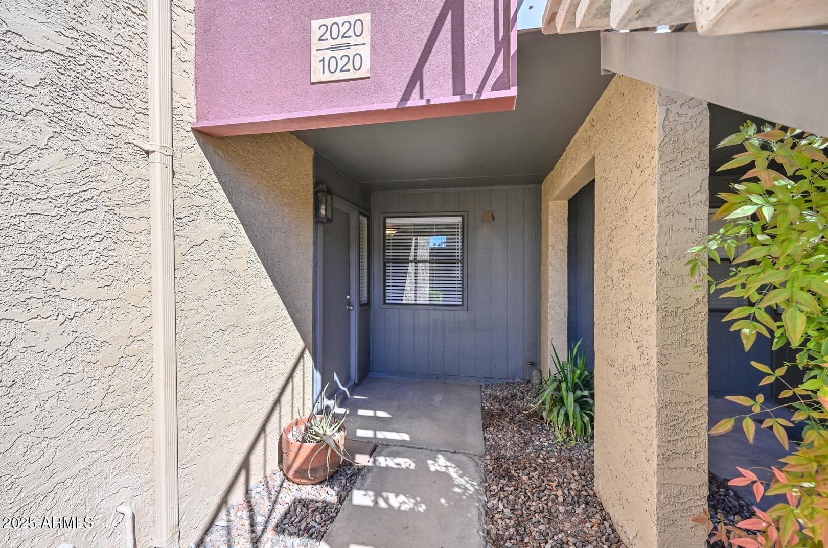 1730 W EMELITA AVE - Photo 2