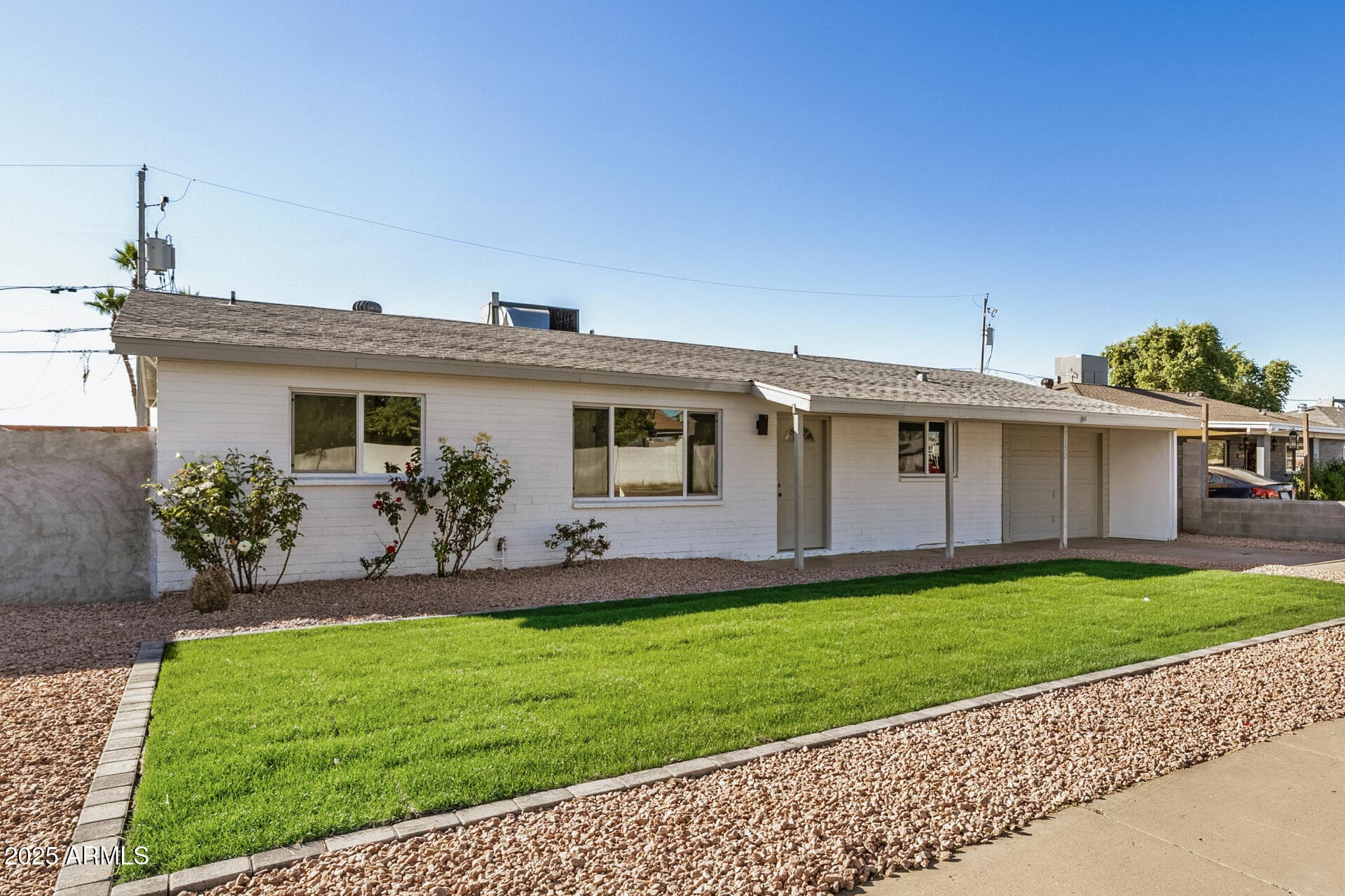 3152 N 24th Dr — photo 2