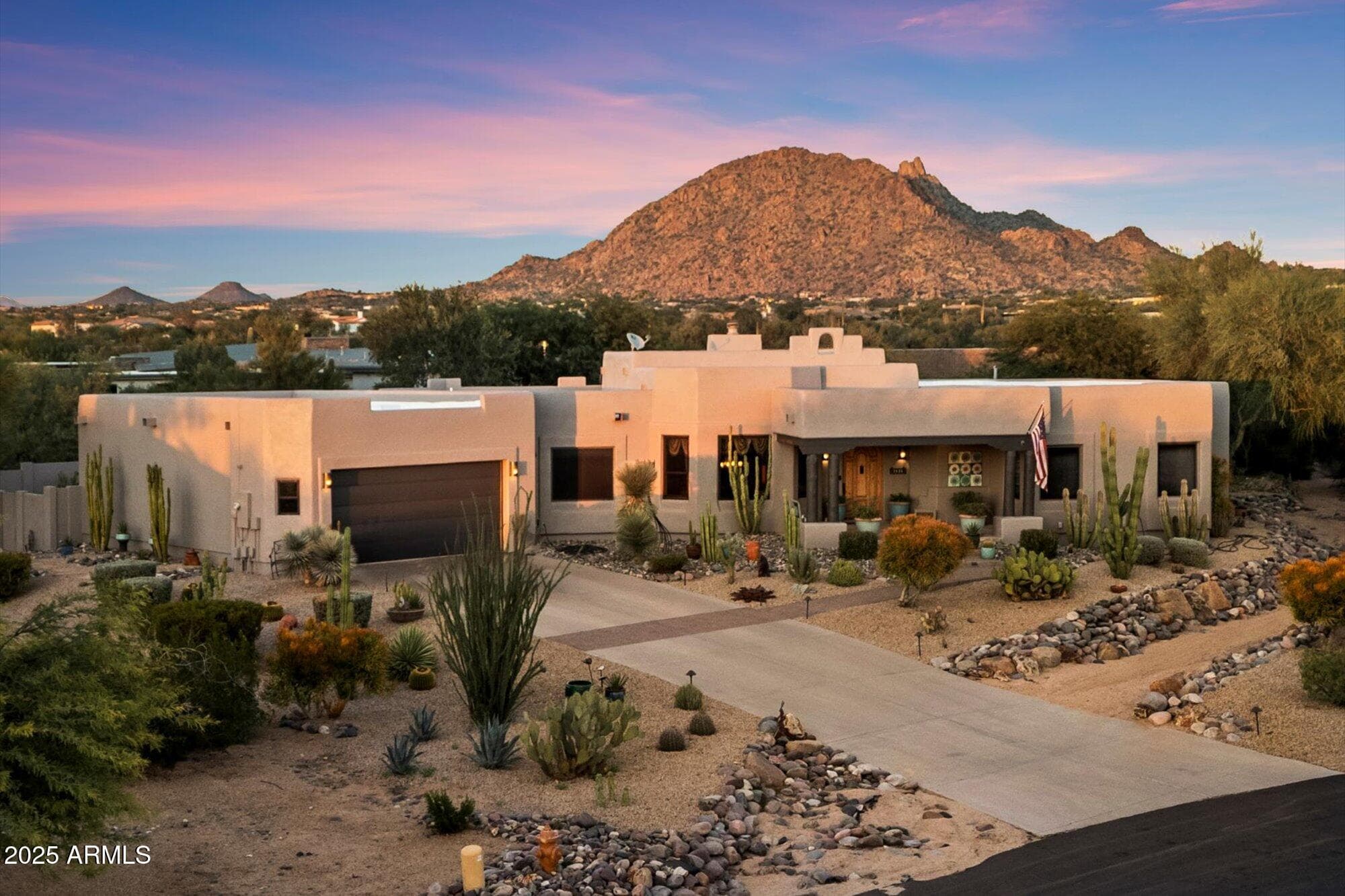 8626 E Santa Catalina Dr — photo 2