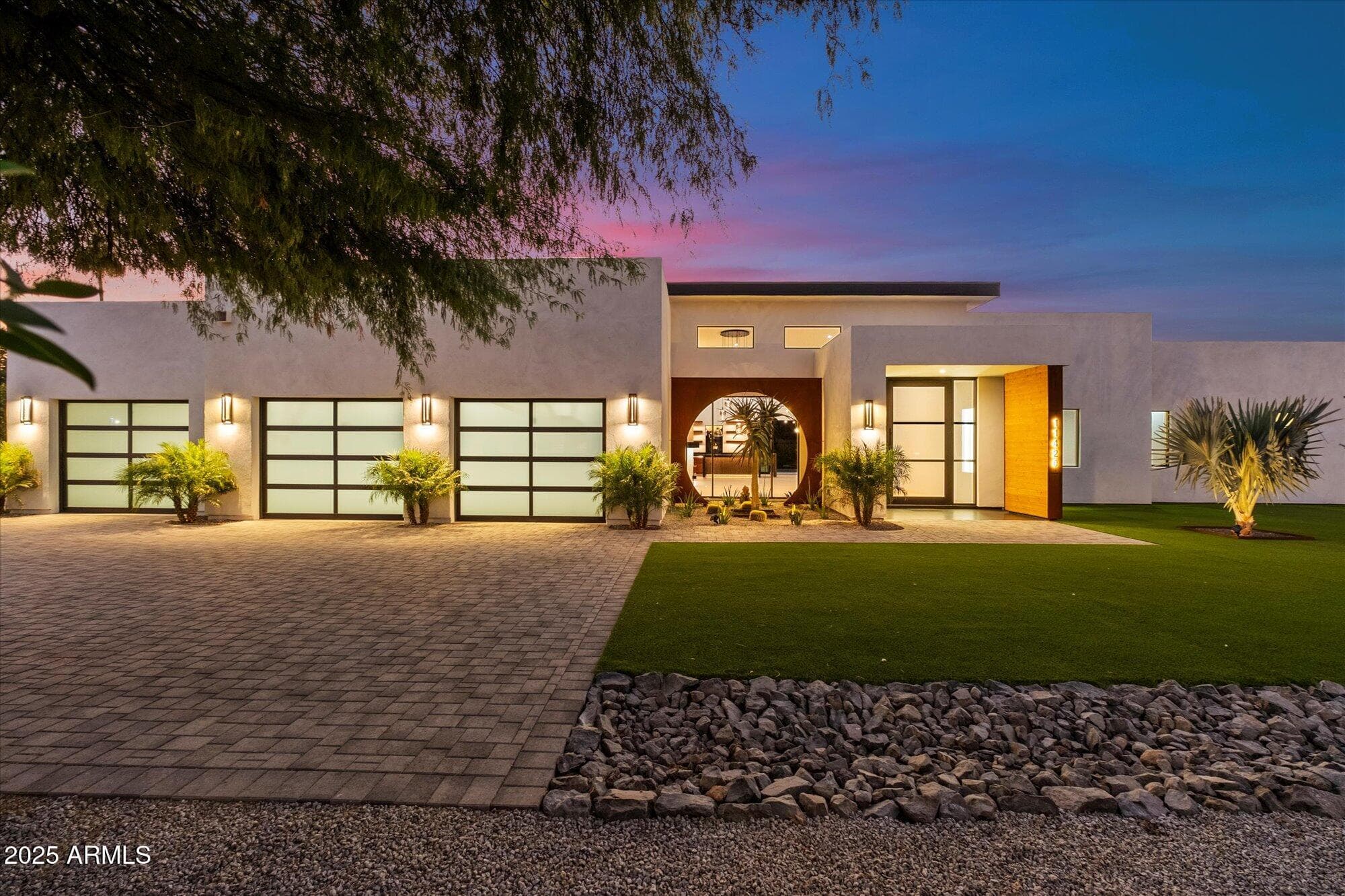 11420 N Scottsdale Rd — photo 1