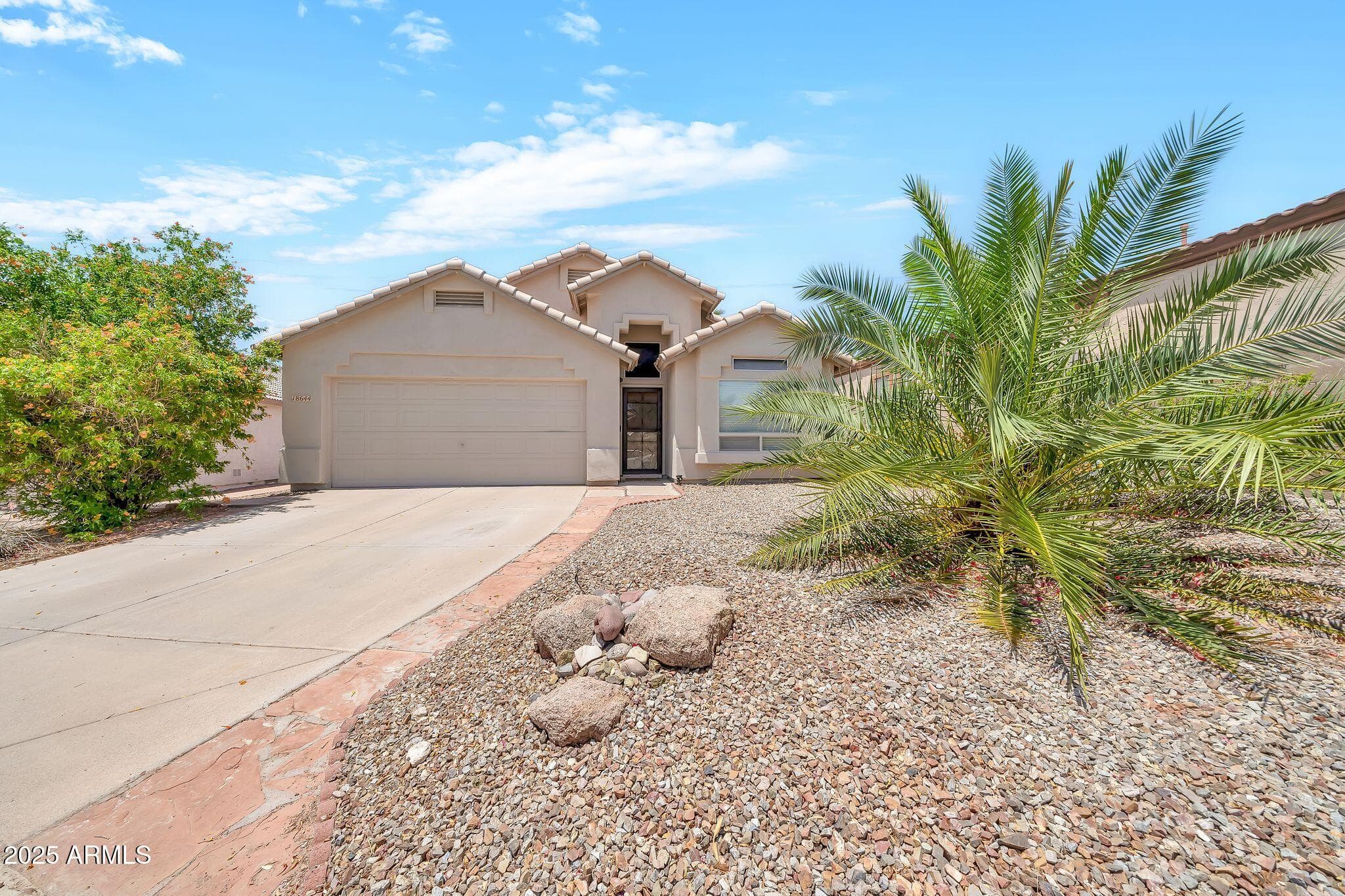 18644 N 21st St — photo 1