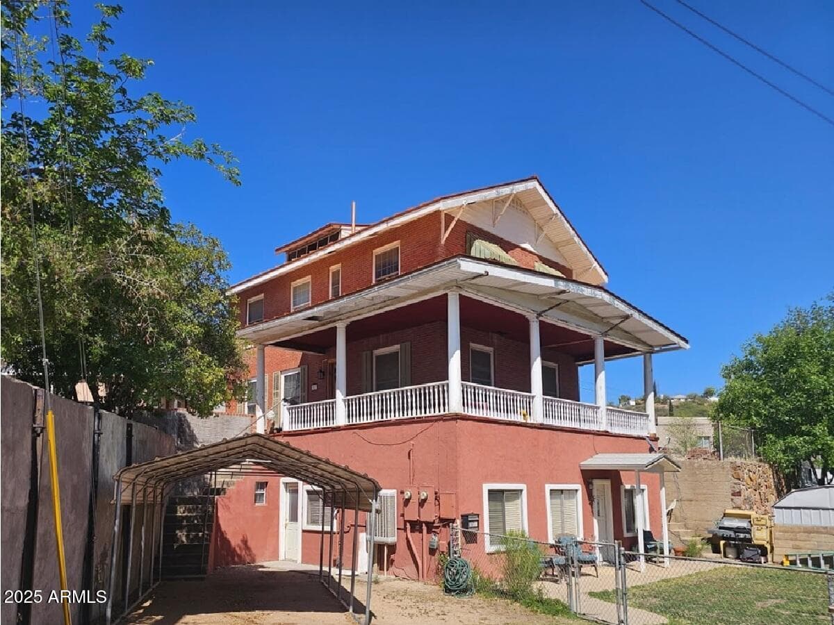 707 S EAST ST - Photo 4