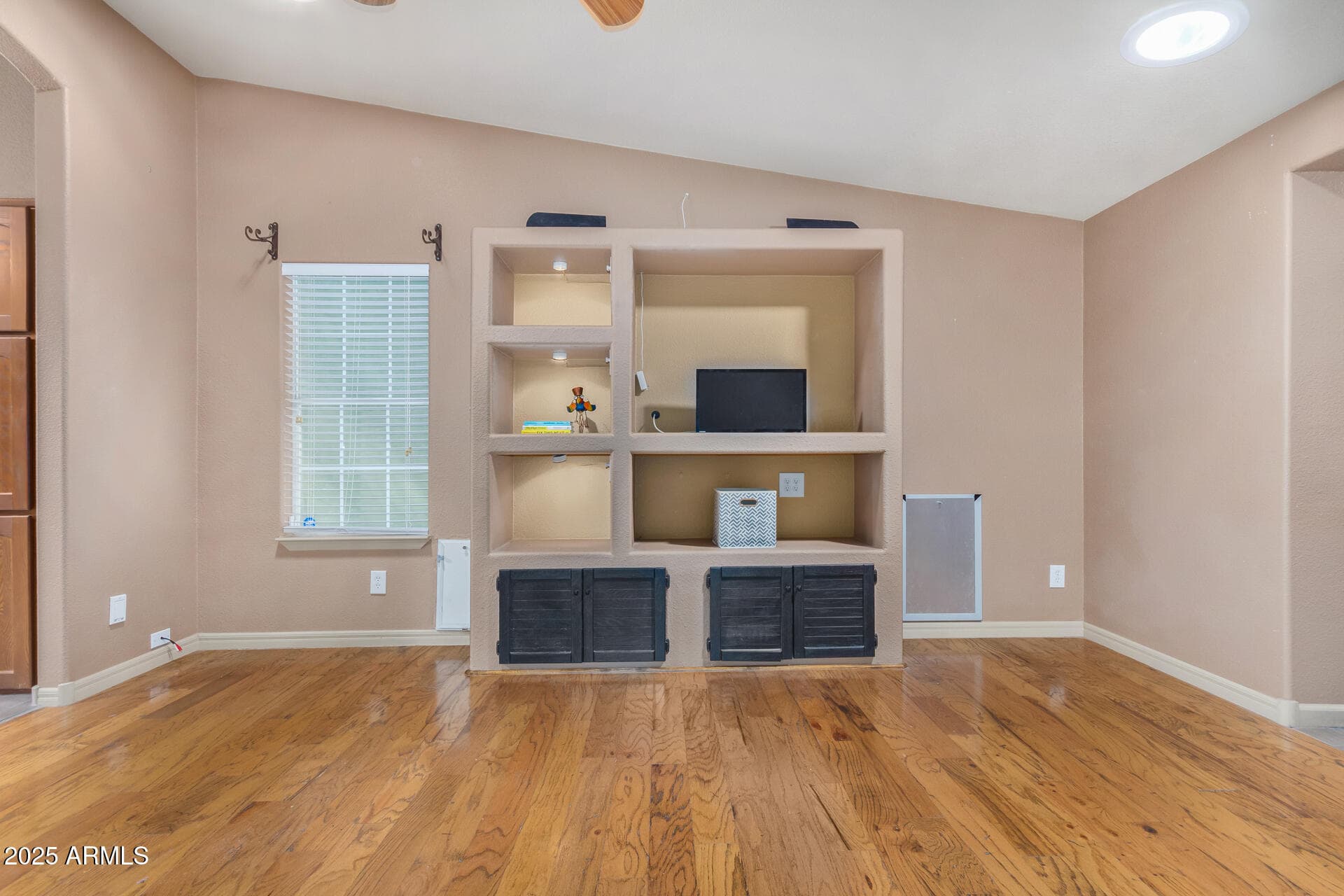 3301 S GOLDFIELD RD - See more photos