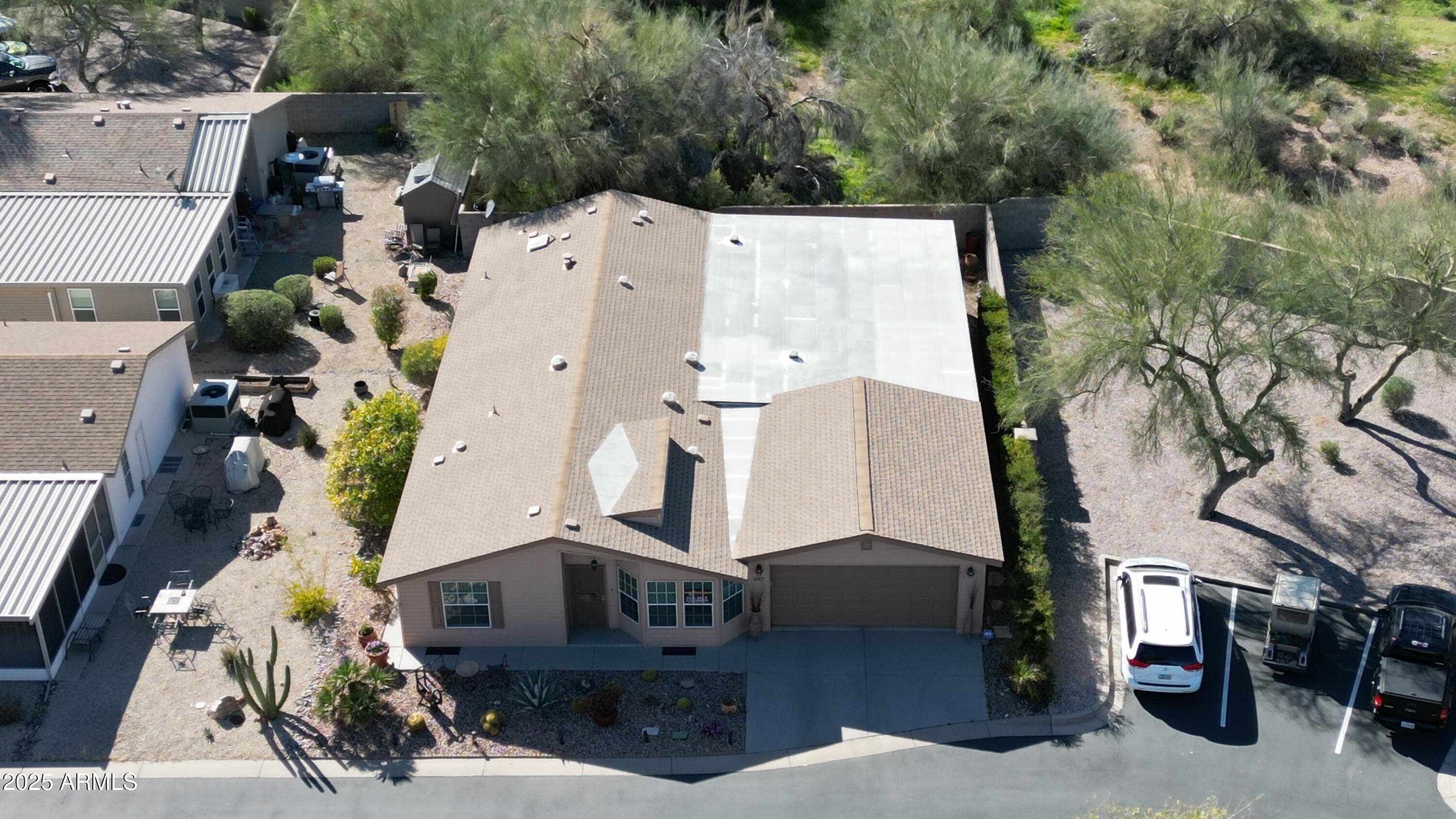 3301 S GOLDFIELD RD - Photo 3