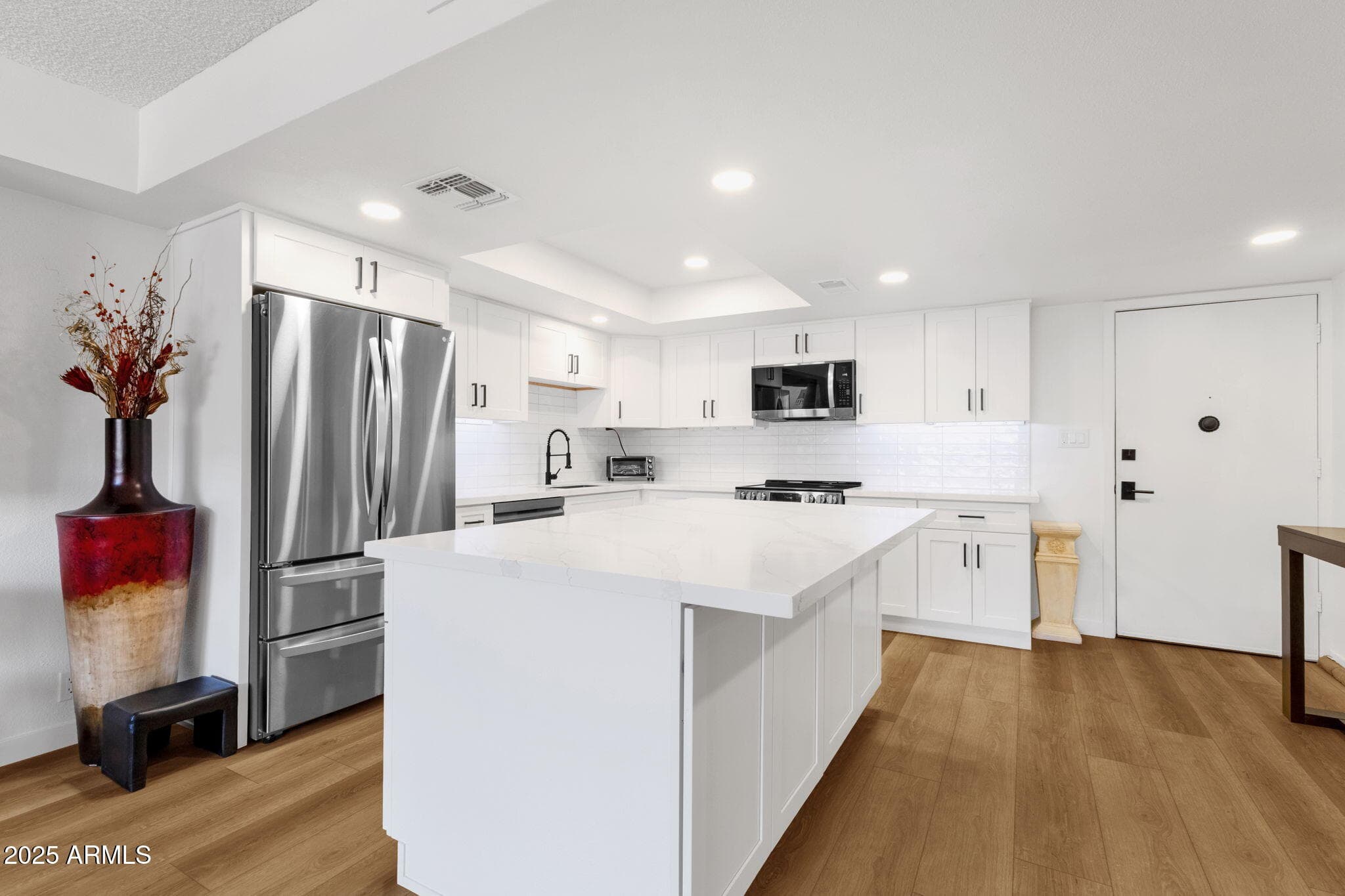 7920 E CAMELBACK RD - Photo 4