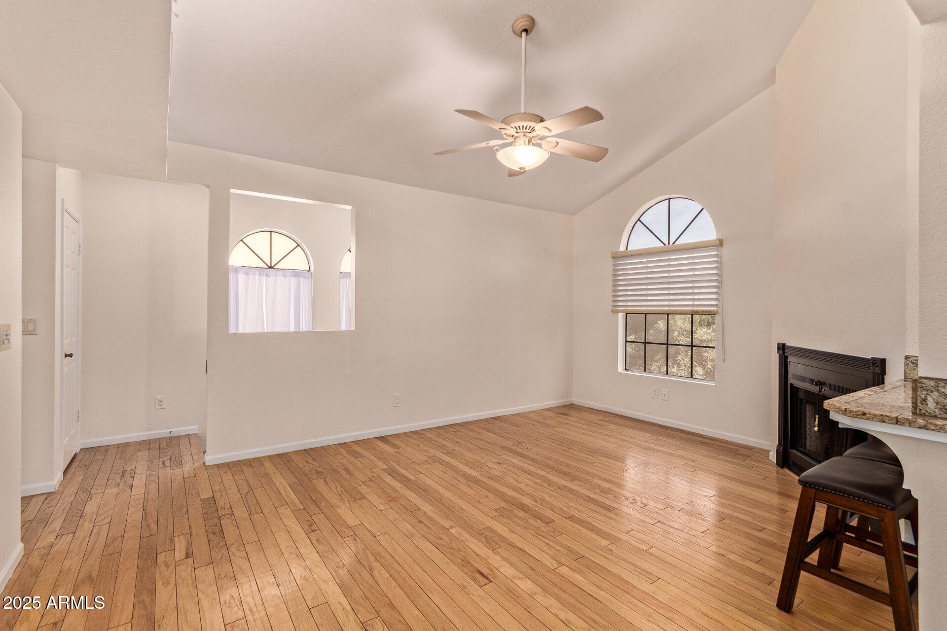 5640 E BELL RD - Photo 5