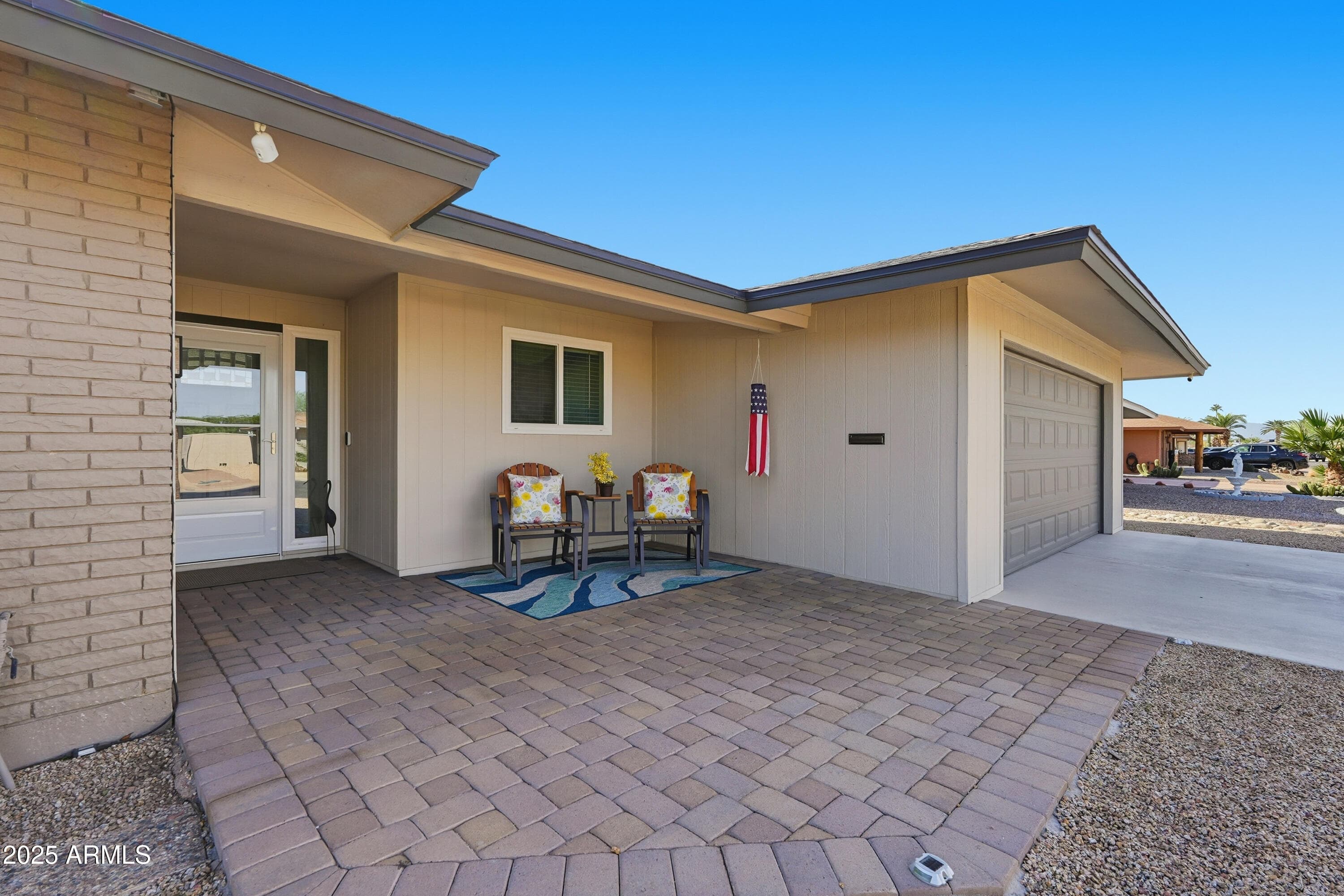 10923 W Meade Dr — photo 2