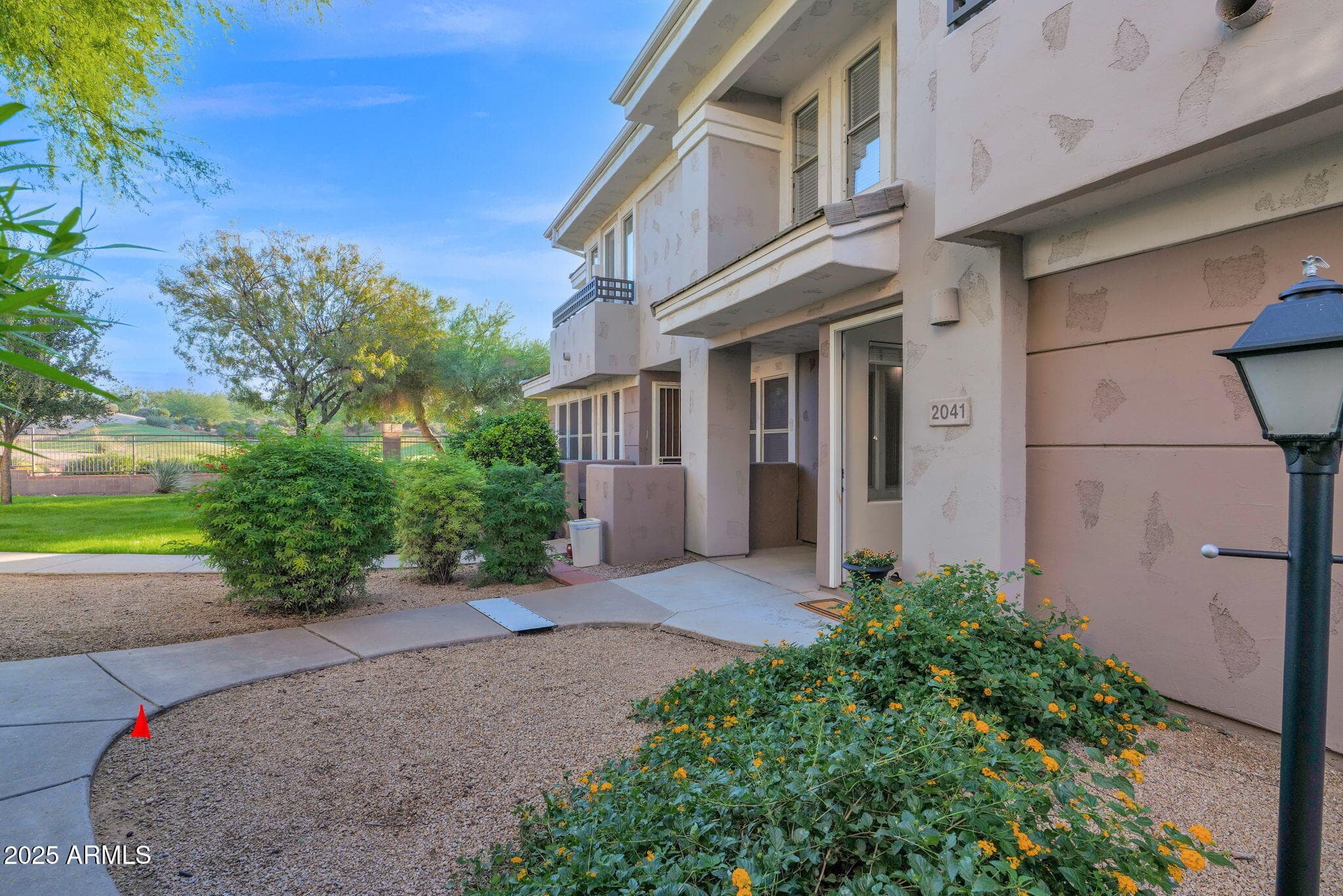 15221 N Clubgate Dr 2041 — photo 2