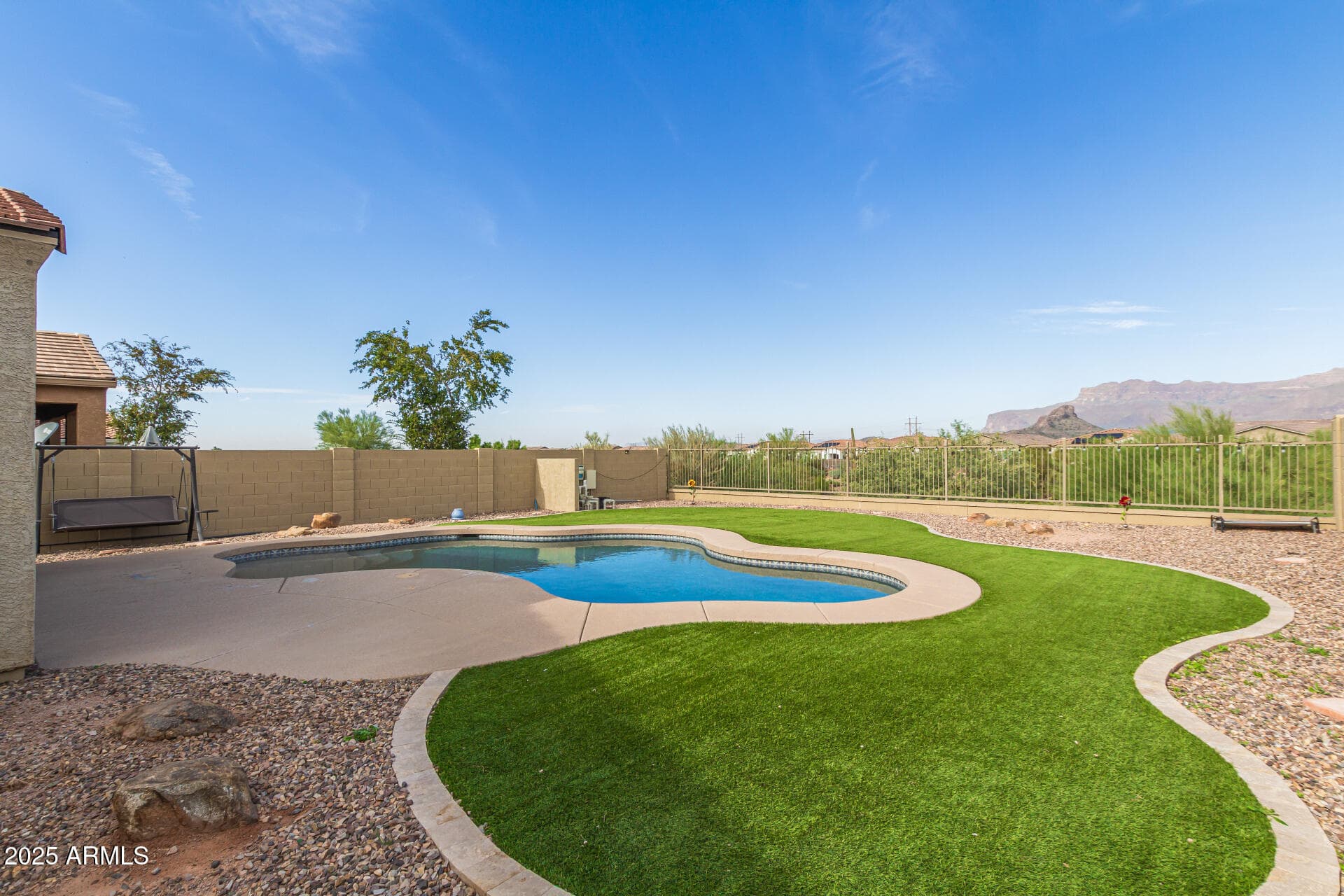 11776 E Red Butte -- — photo 33