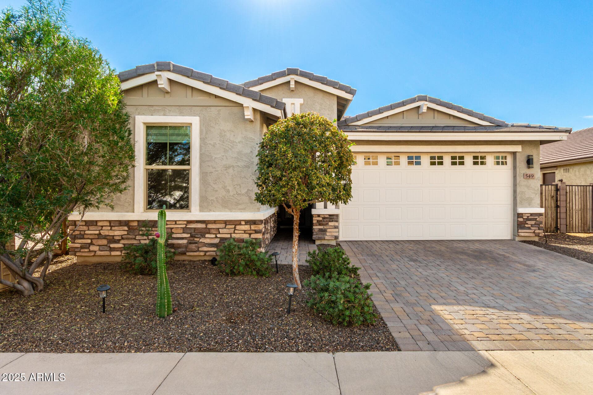549 E BALAO DR - Photo 2