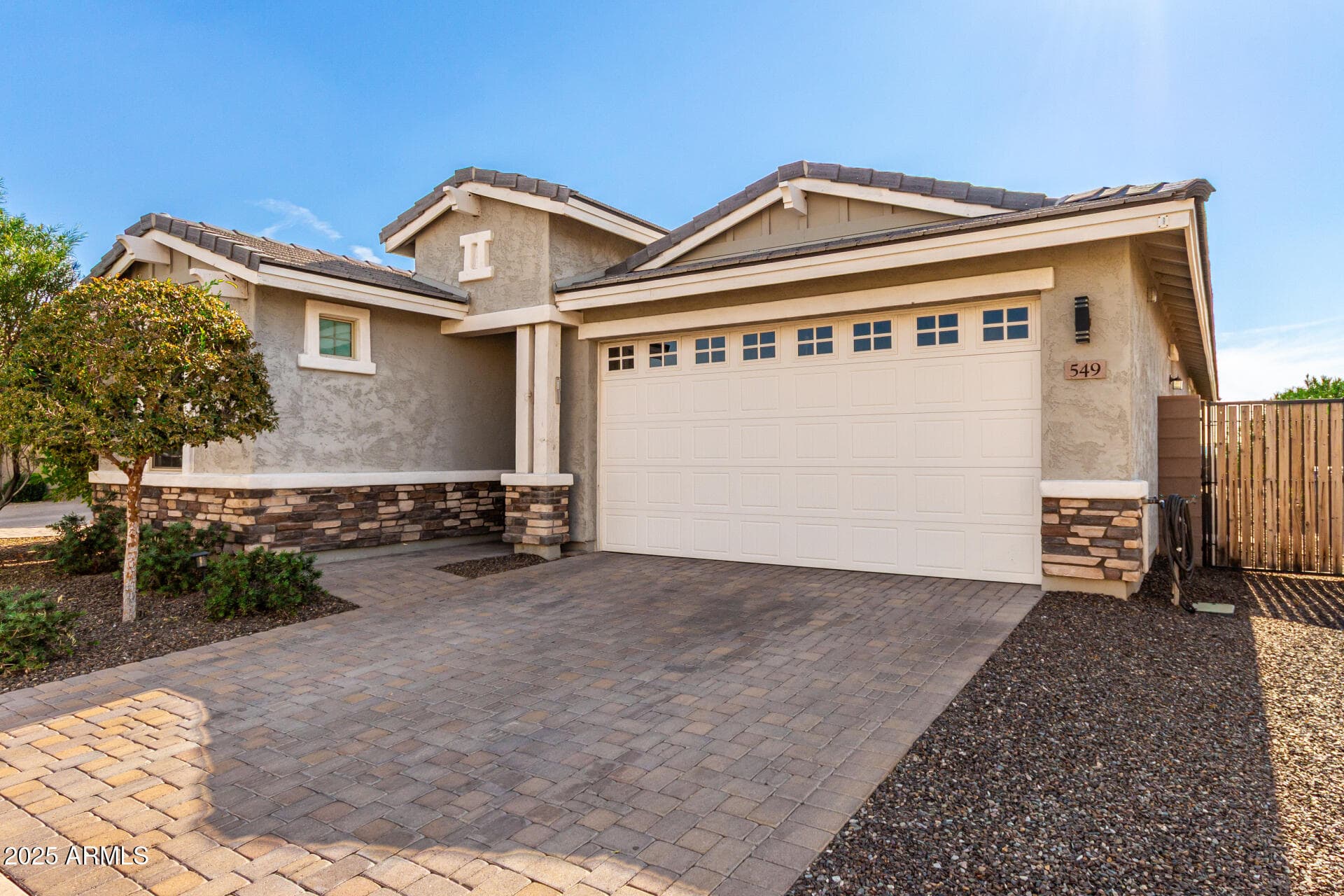 549 E BALAO DR - Photo 4