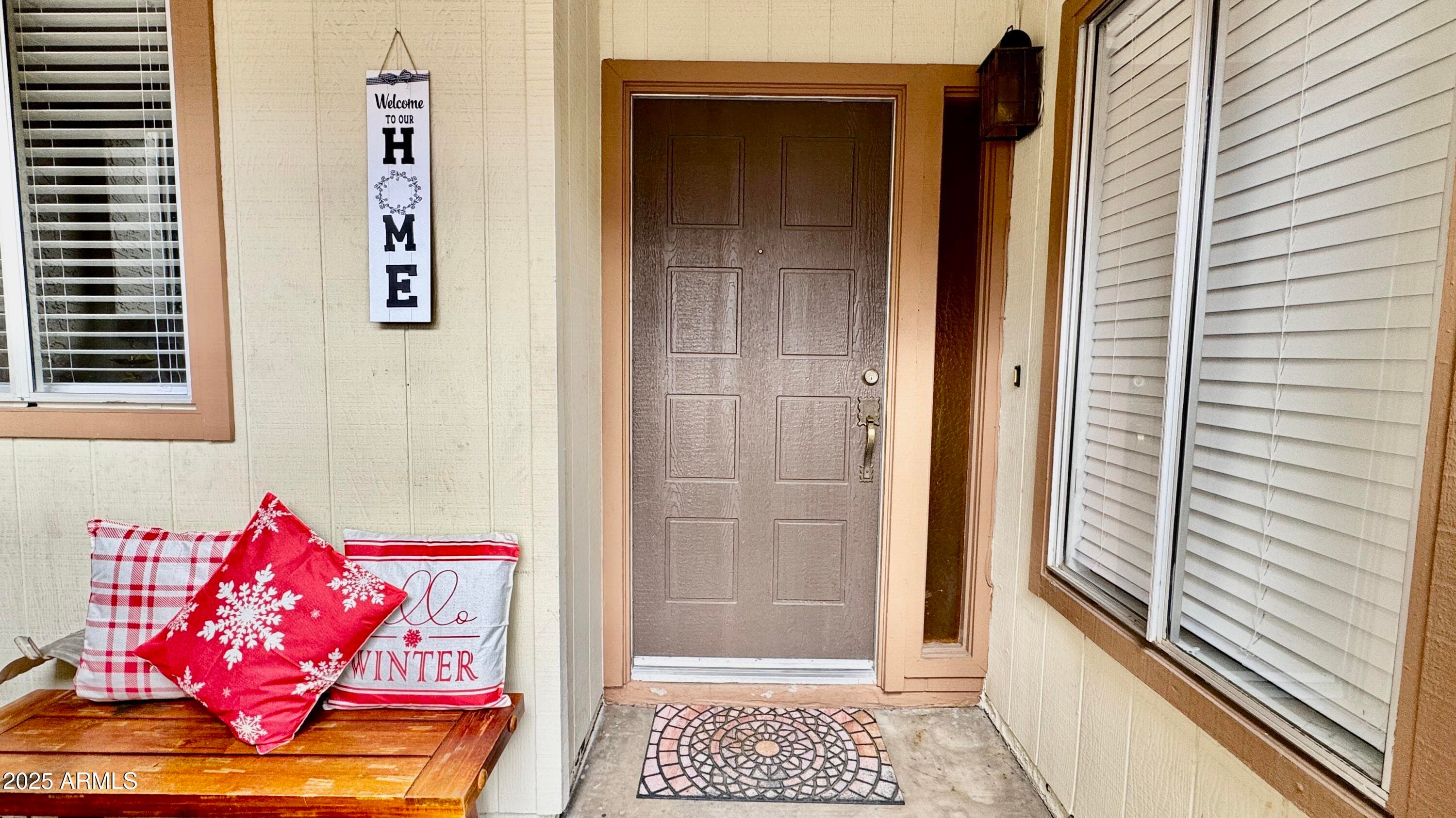 2404 W Rue De Lamour Ave — photo 1