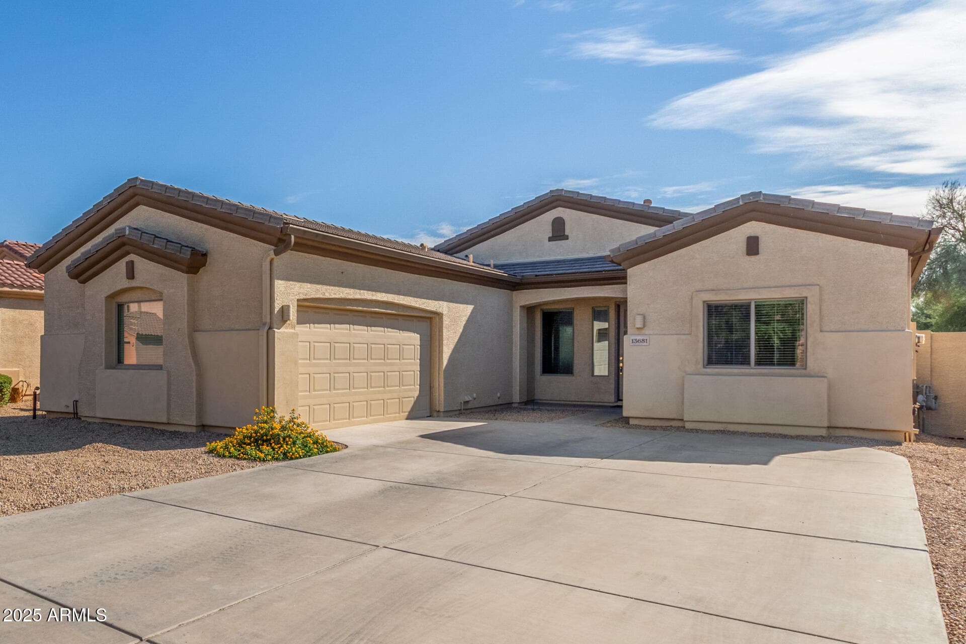 13681 W Holly St — photo 1