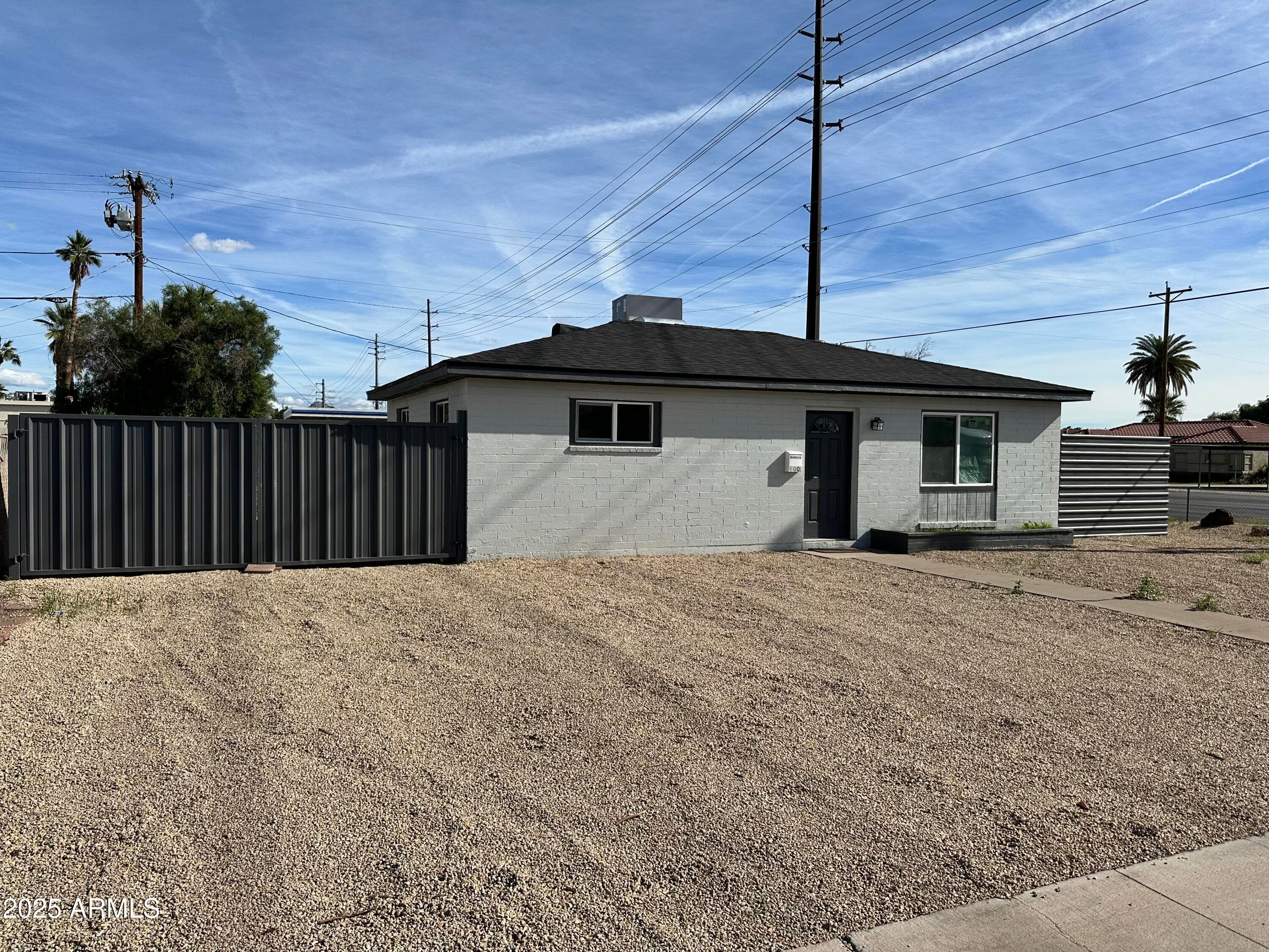 8001 N 28th Ave — photo 1