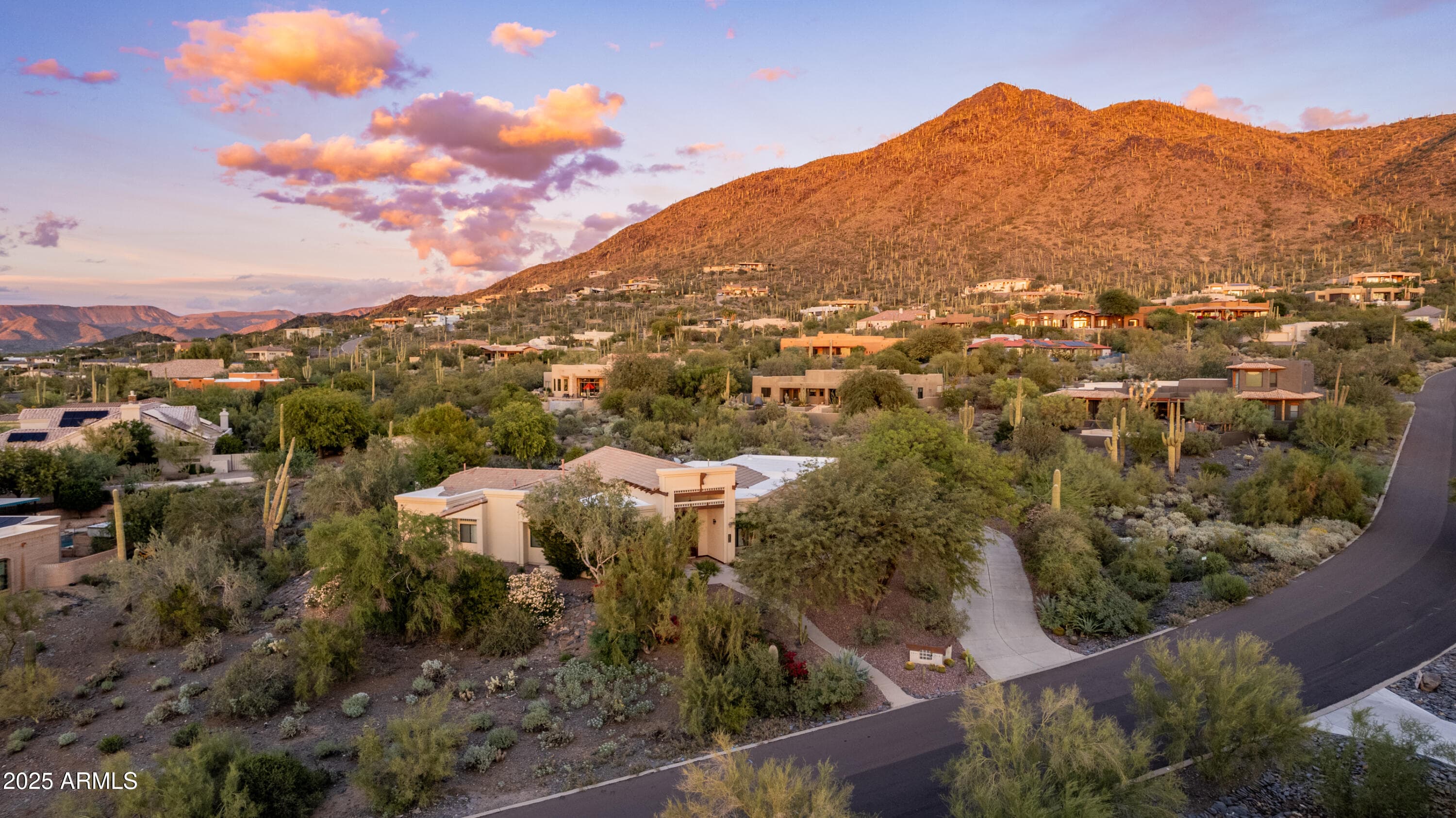 5830 E Restin Rd — photo 1