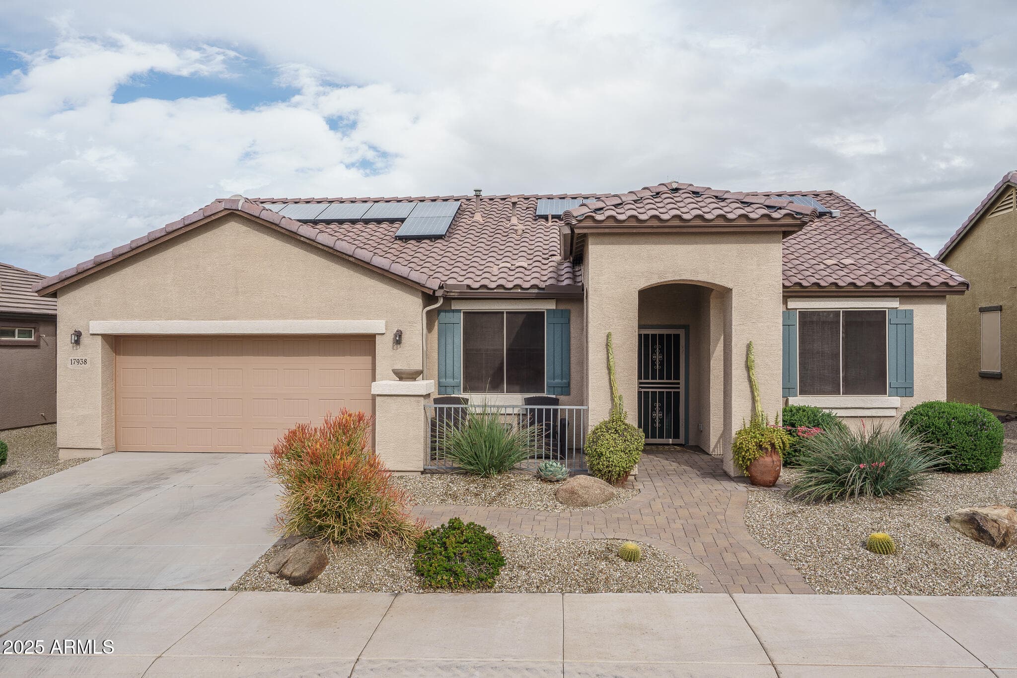 17938 W Deer Creek Rd — photo 1