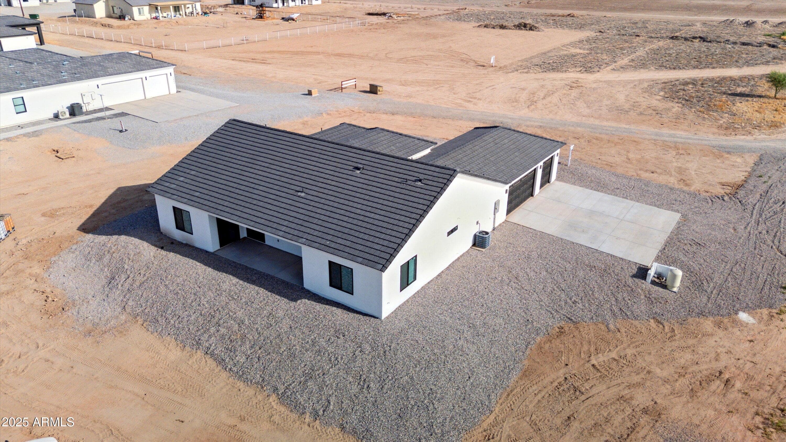 22103 W HARWELL RD - Photo 4
