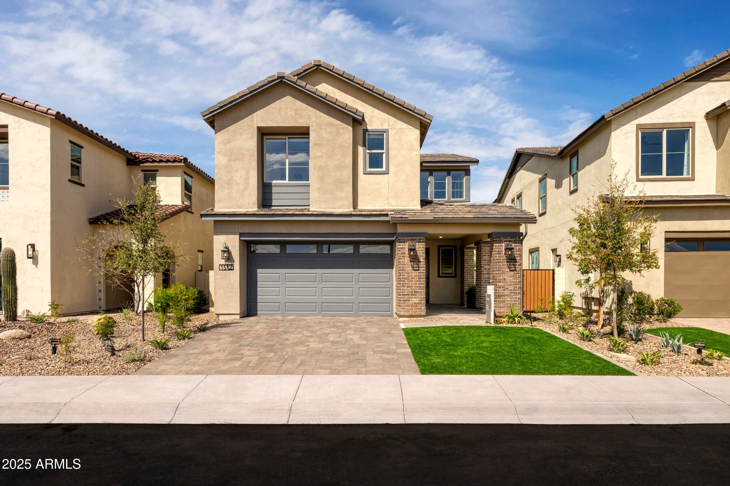 1512 E Coconino Way — photo 1