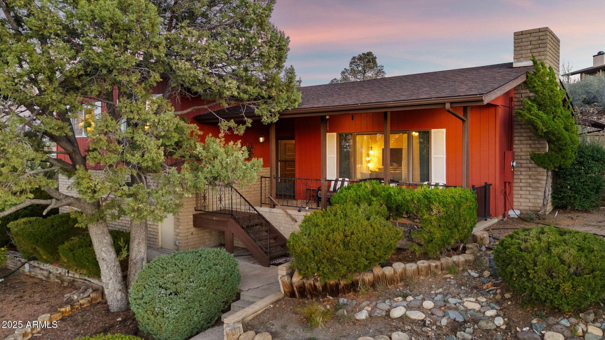 303 Double D Dr — photo 2