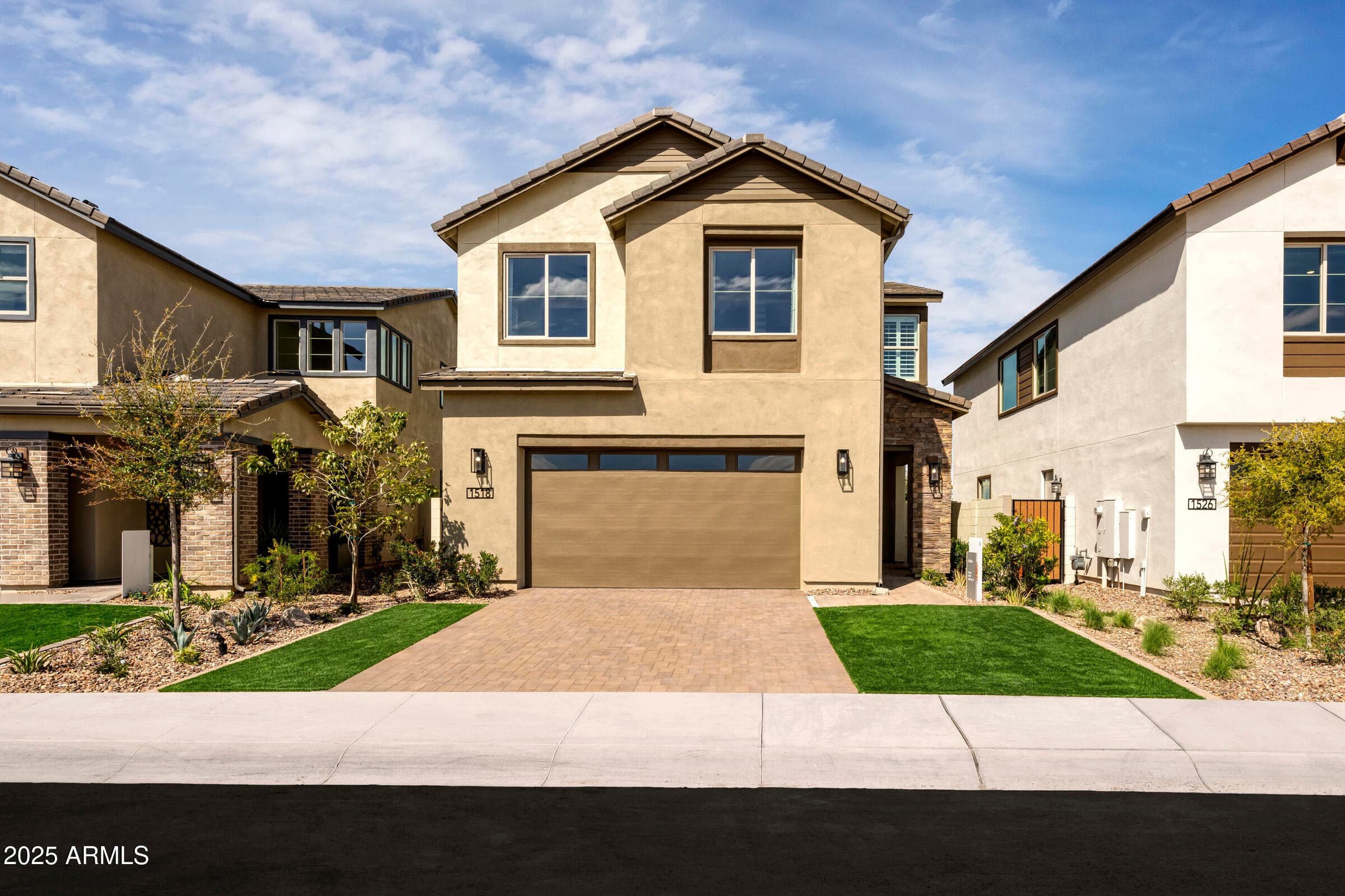 1518 E Coconino Way — photo 1