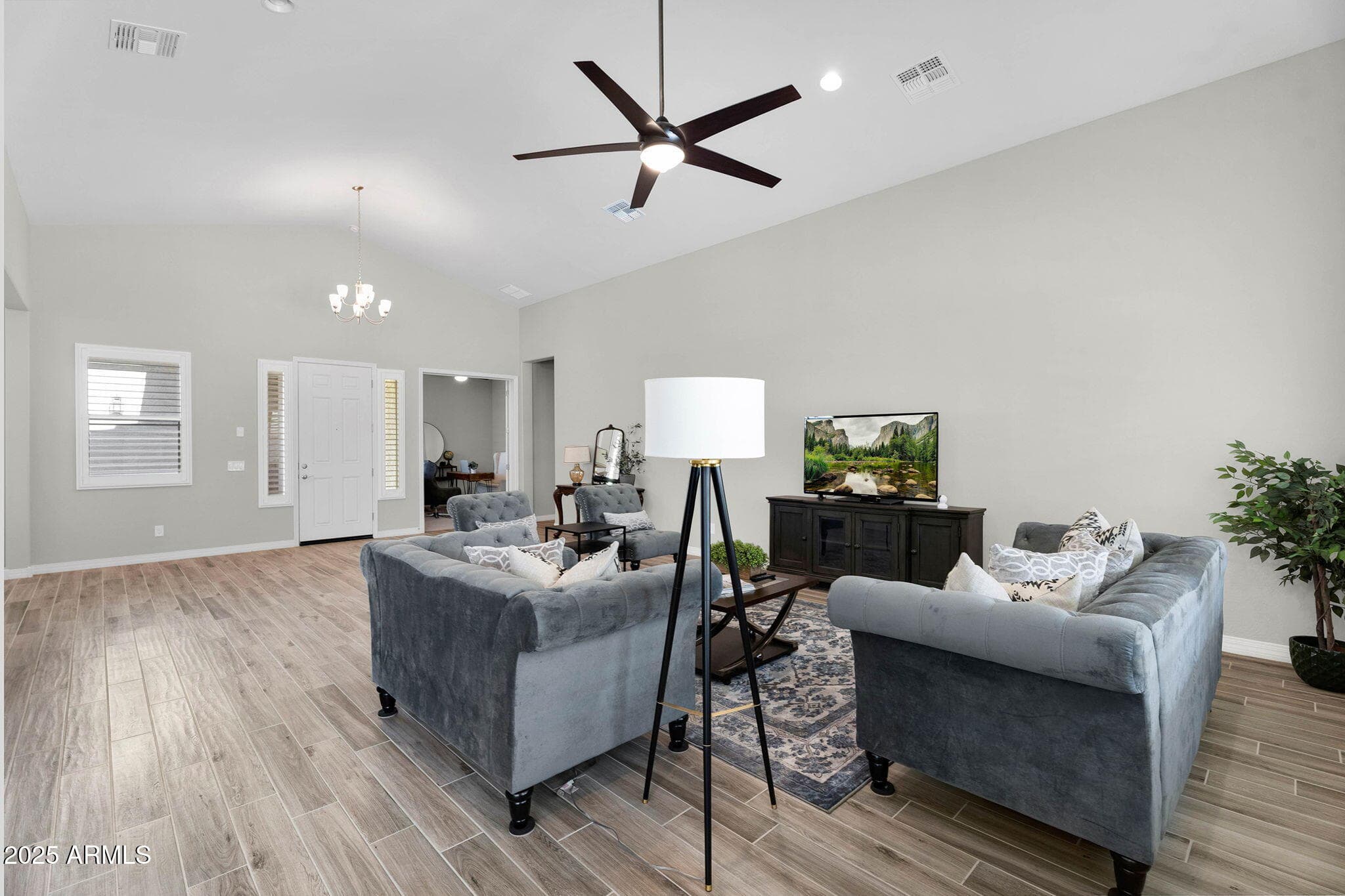 13769 W Blossom Way — photo 2