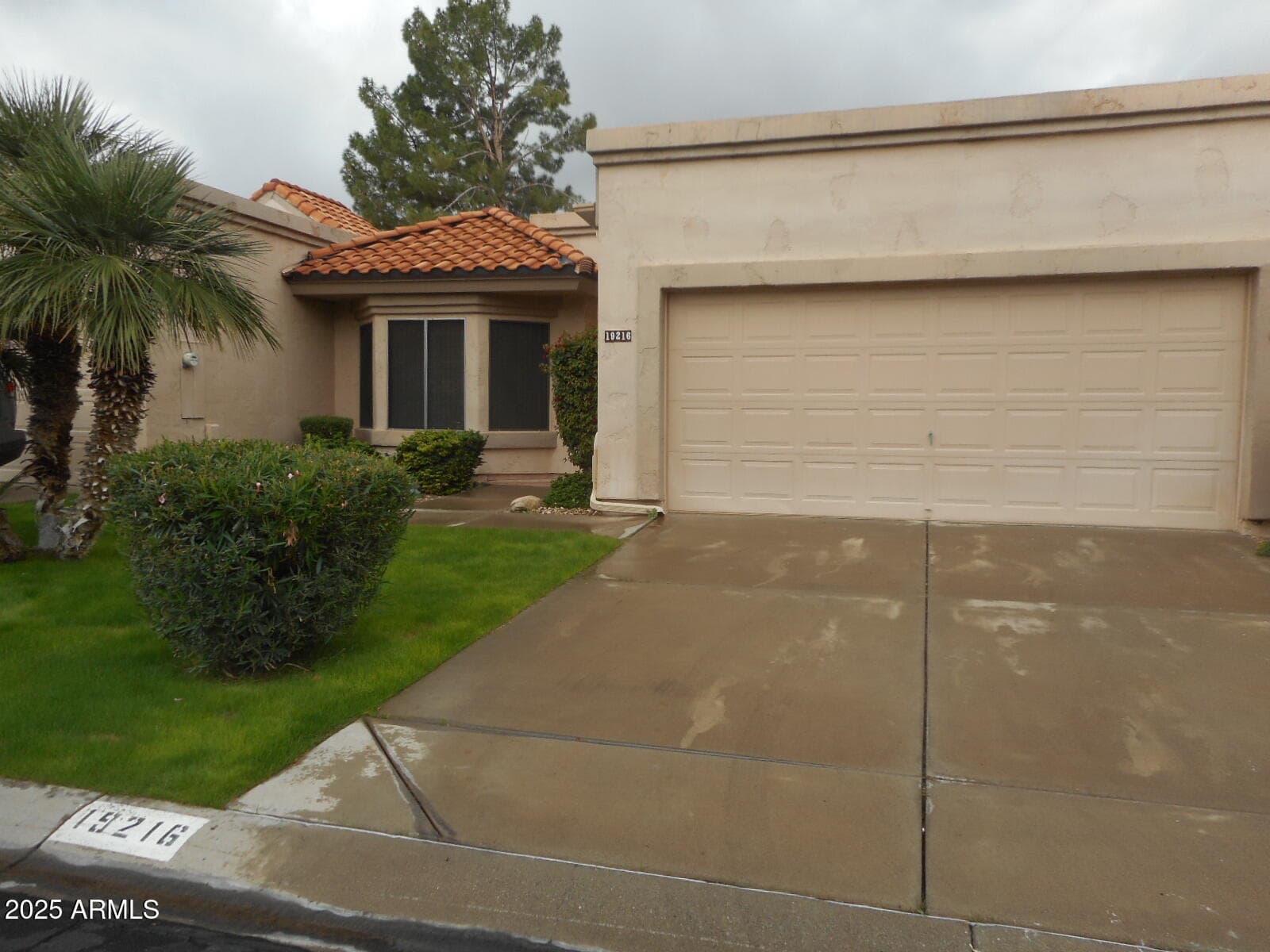 19216 N 93RD DR - Photo 1