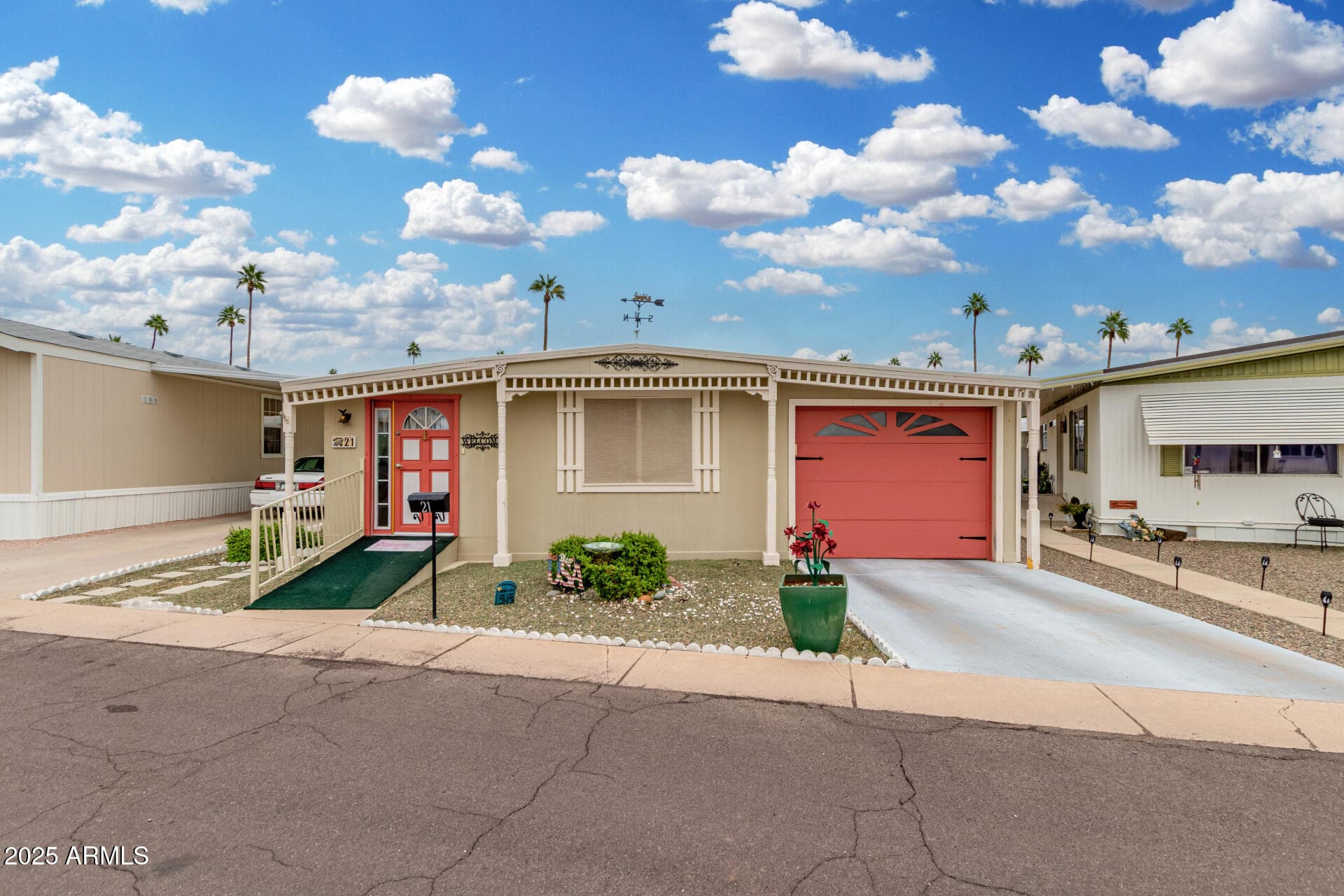 2601 E Allred Ave 21 — photo 1