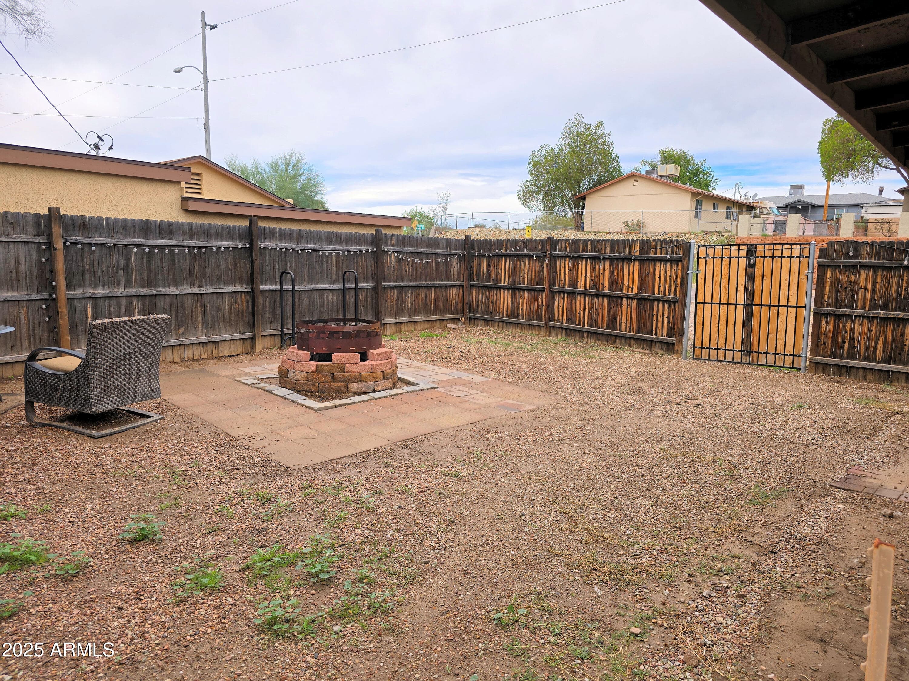 687 W Navajo St — photo 18