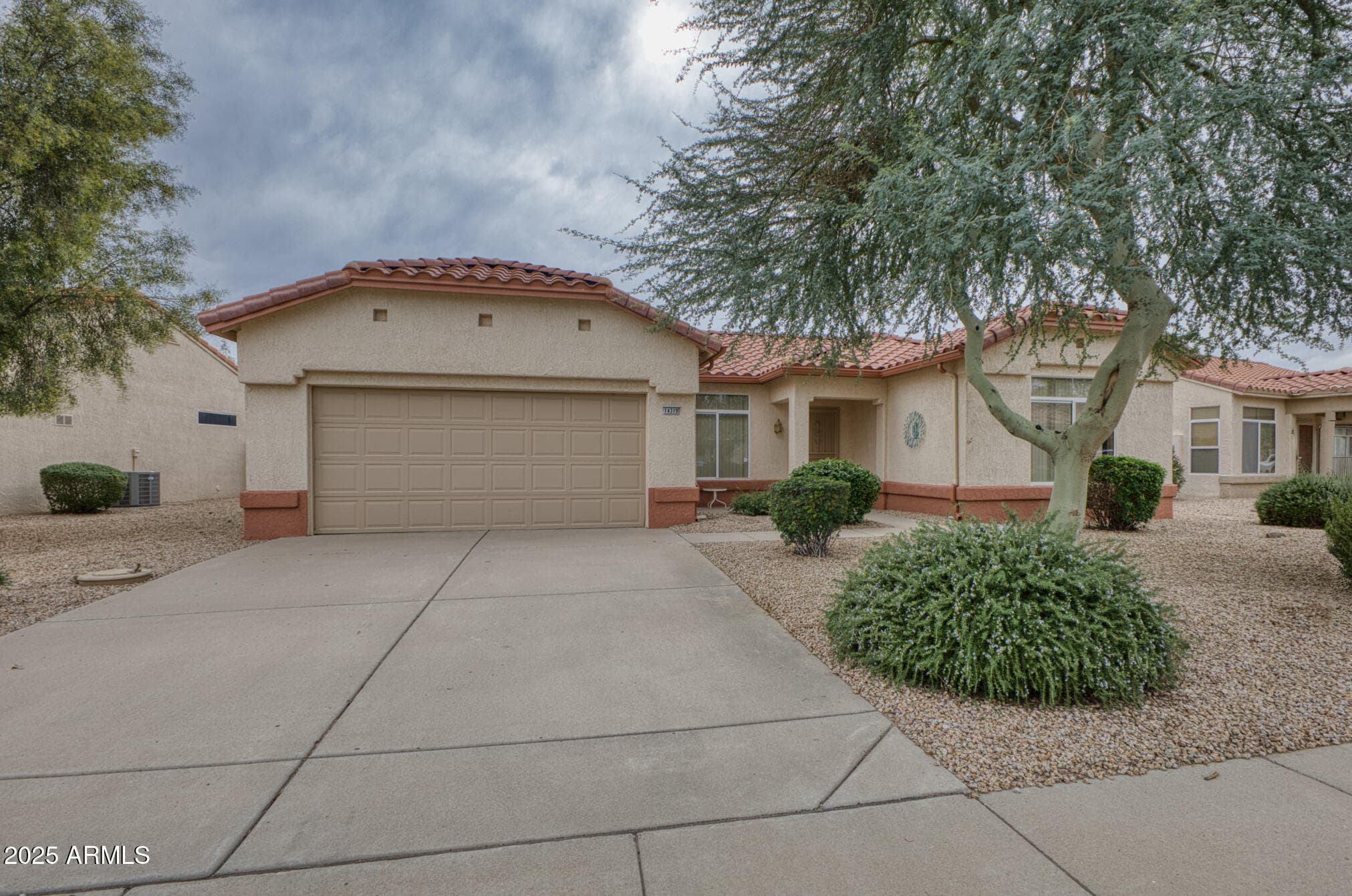 14319 W PECOS LN - Photo 2