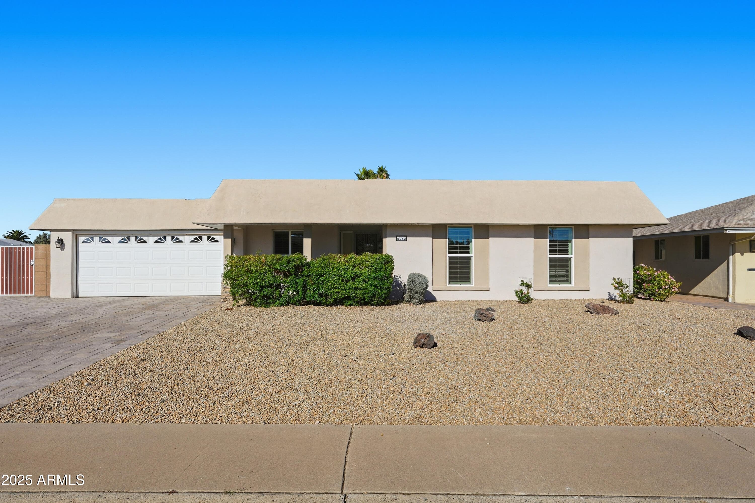 9942 W Cameo Dr — photo 1