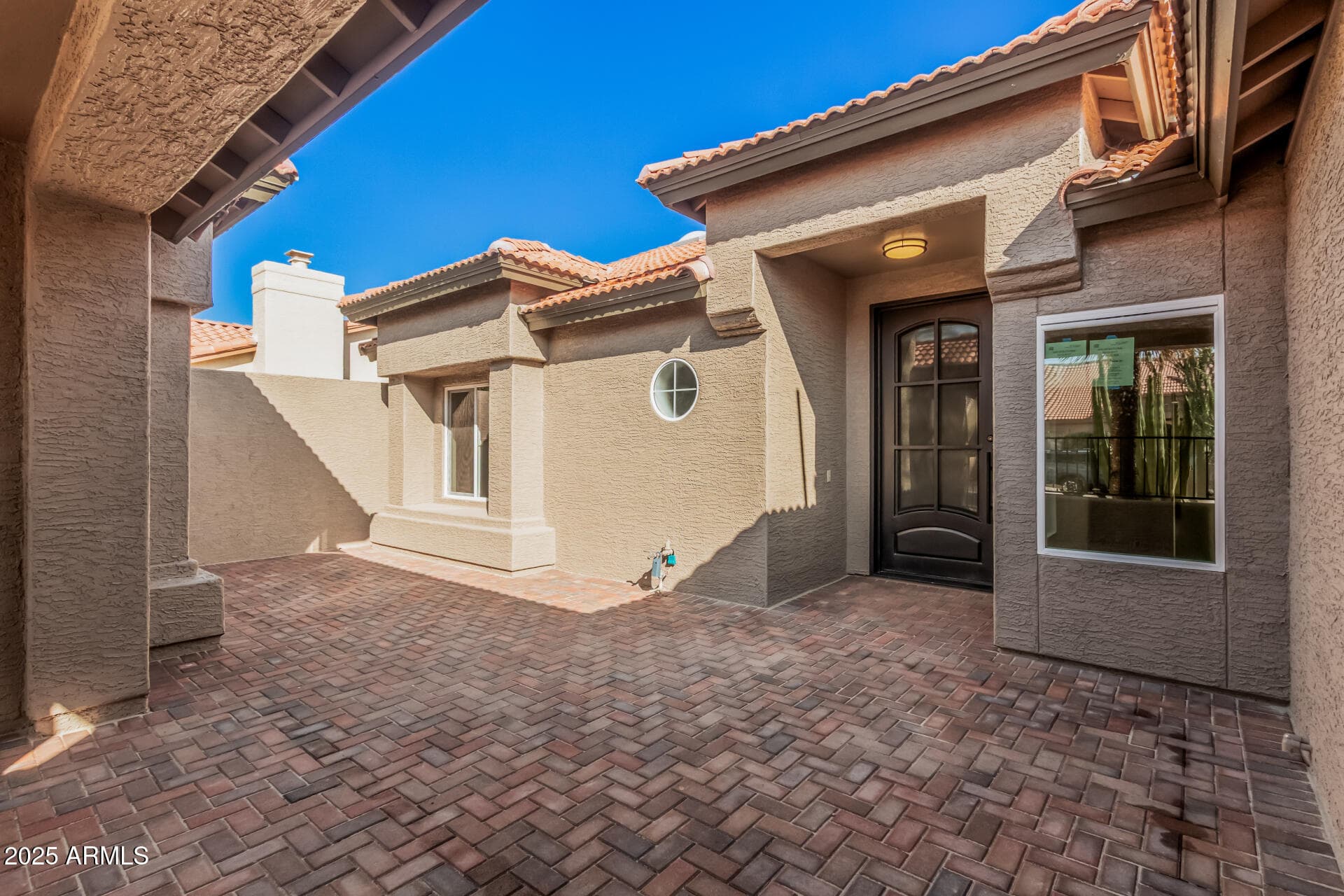 9310 E Crystal Dr — photo 2