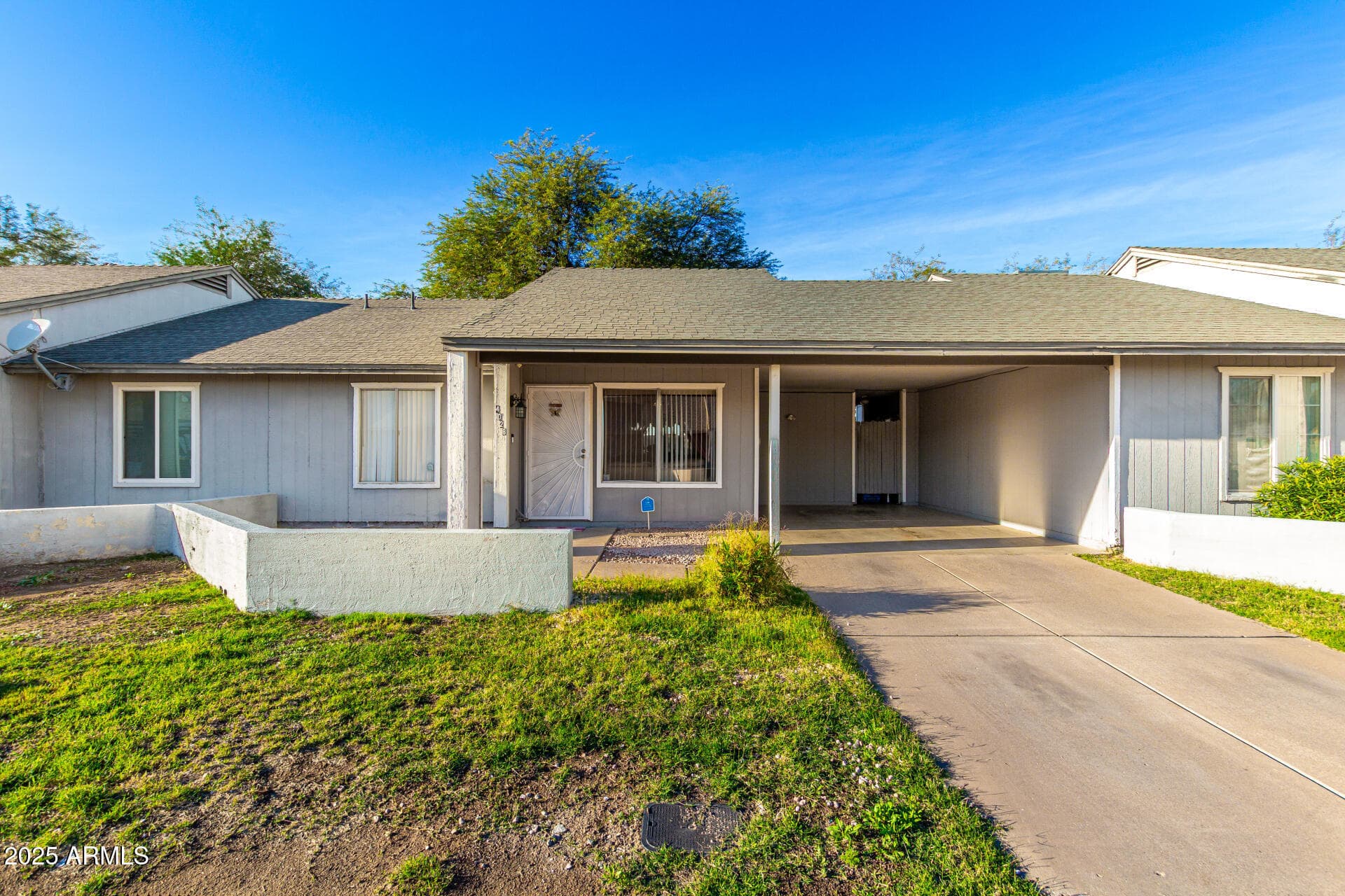 4028 E Carson Rd — photo 1